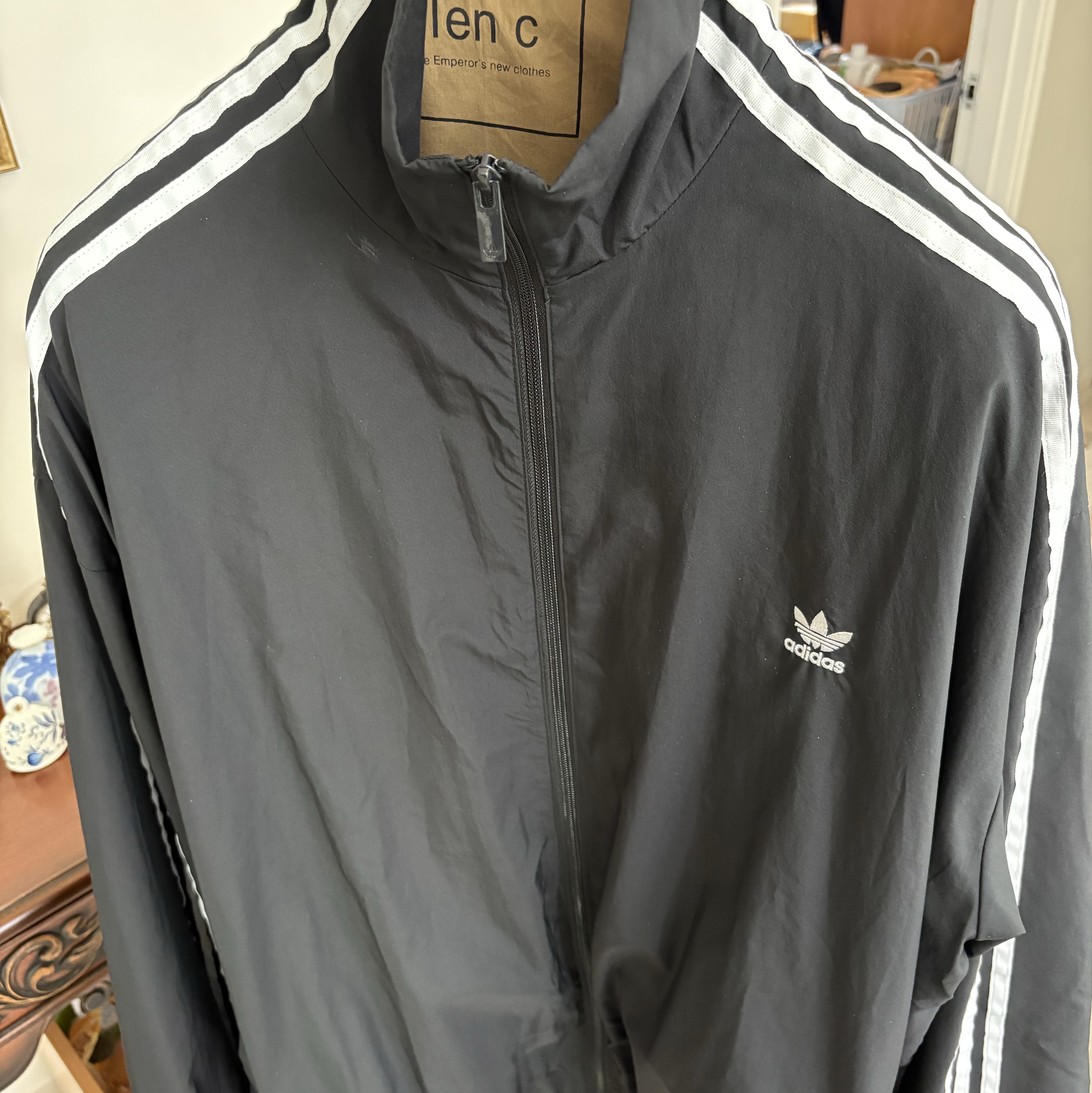 (W) Adidas Adilenium Oversized Track Top Black - US Sizing 착용 스타일