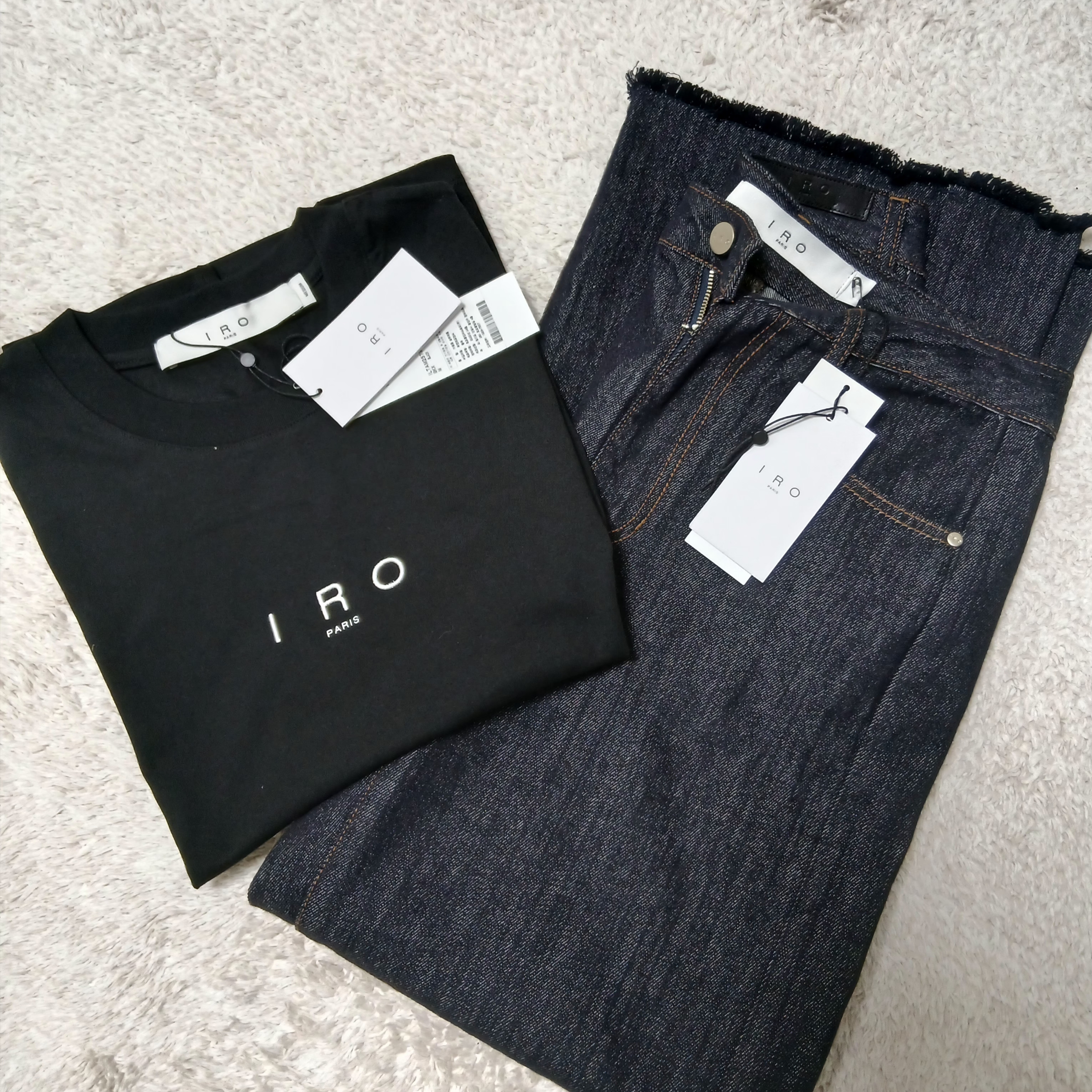 Iro Banding Washed Denim Pants Blue, Iro Boots Cut Washed Denim Pants Blue 착용 스타일 - 1