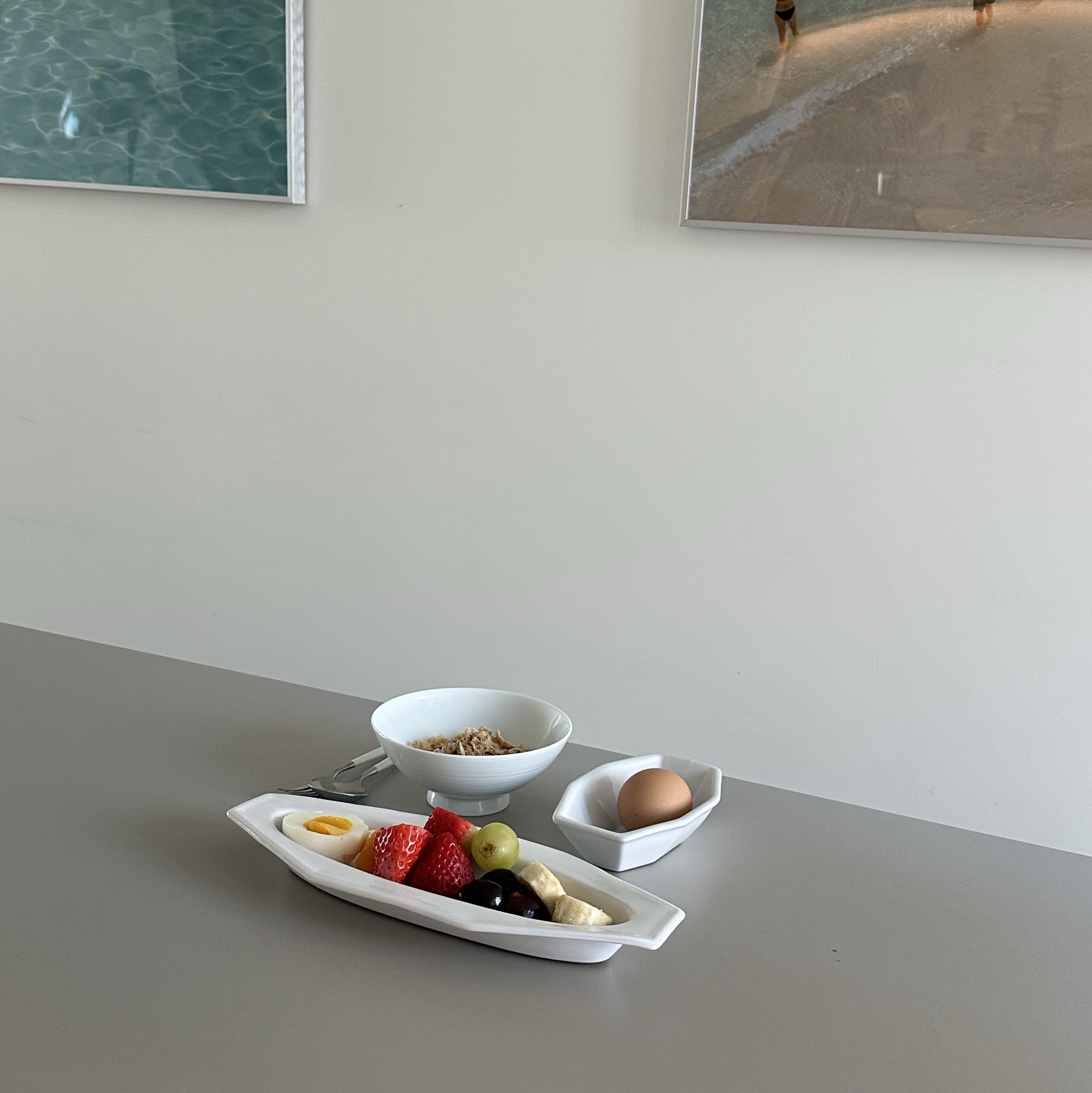 [3% 적립] Jungheejin creamic Egg bowl Dark grayish white, [3% 적립] Jungheejin creamic Long Octagonal Bowl Small Dark grayish white 착용 스타일 - 4