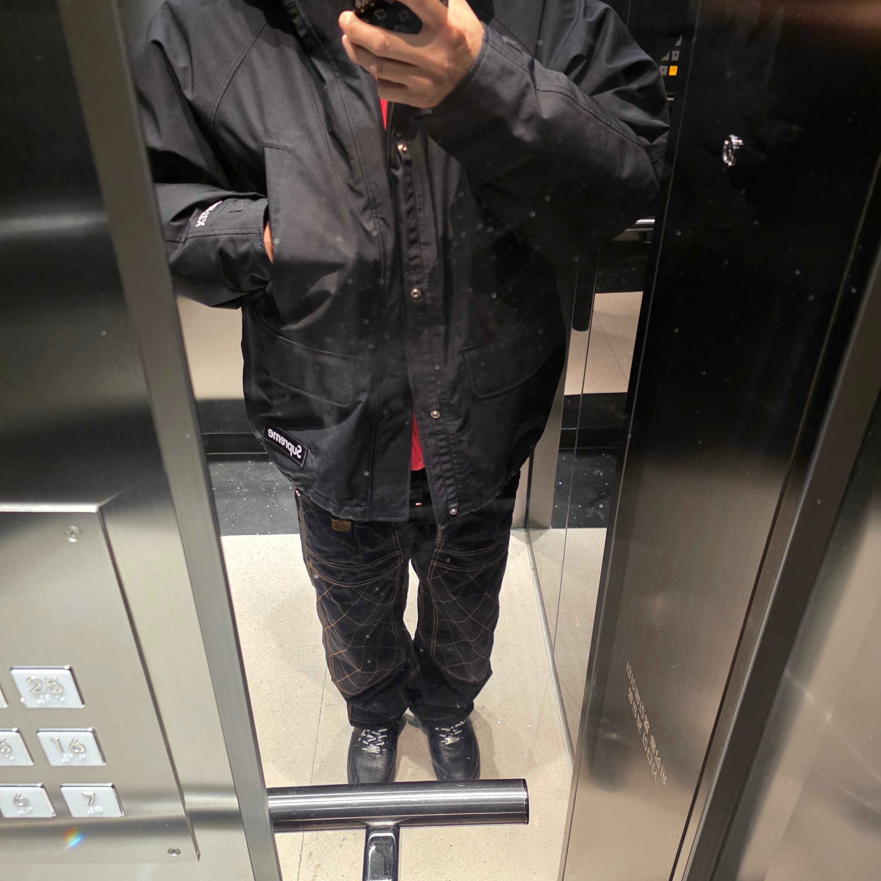 Kapital Thin Canvas Lumber Pants Black, Nike x Supreme Air Force 1 Low Black 착용 스타일 - 2