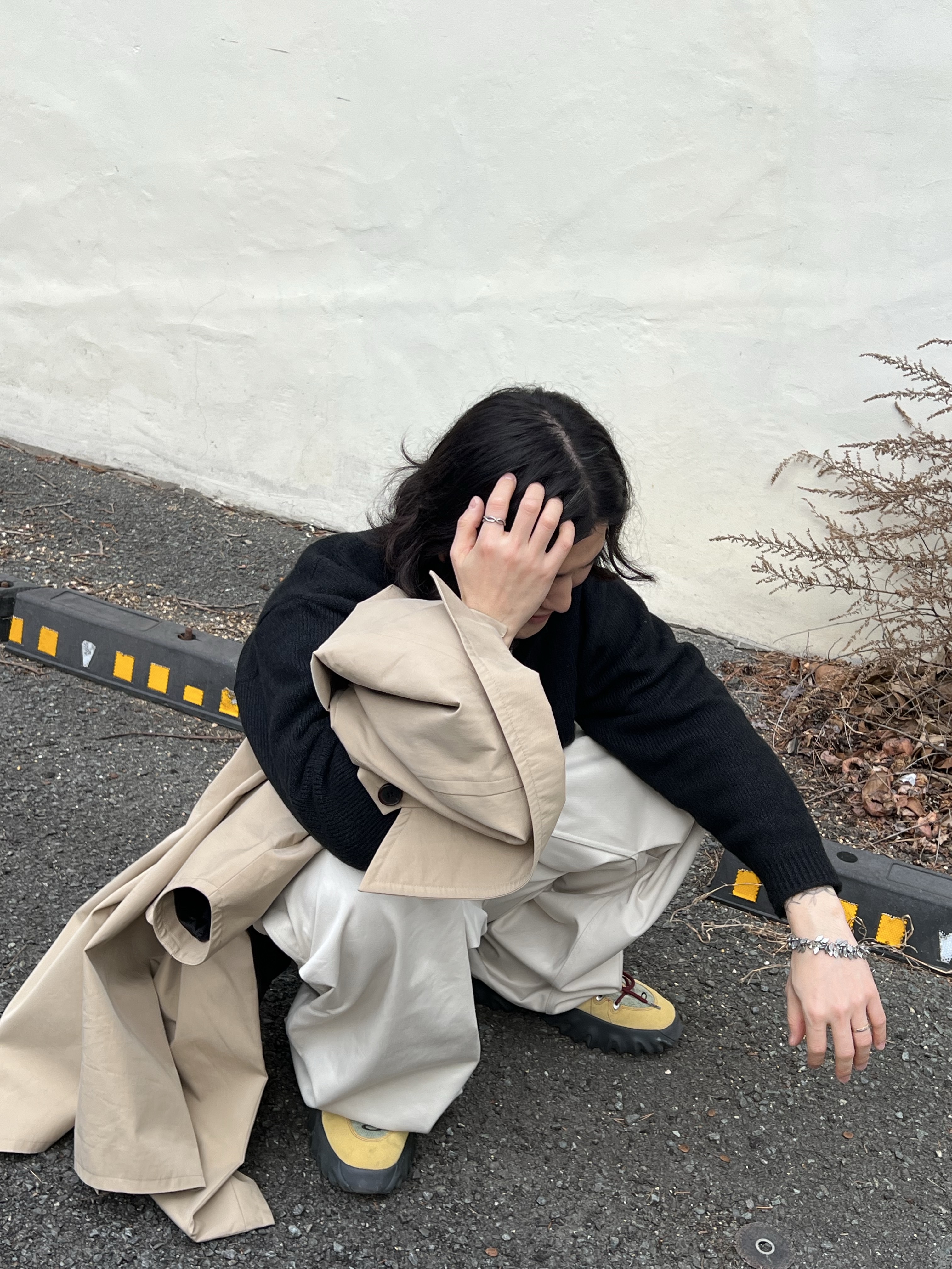 Kamien 247 All day Baggy Pants Light Beige, Oakley Factory Team Suede Flesh Edge Boots Yellow 착용 스타일 - 6