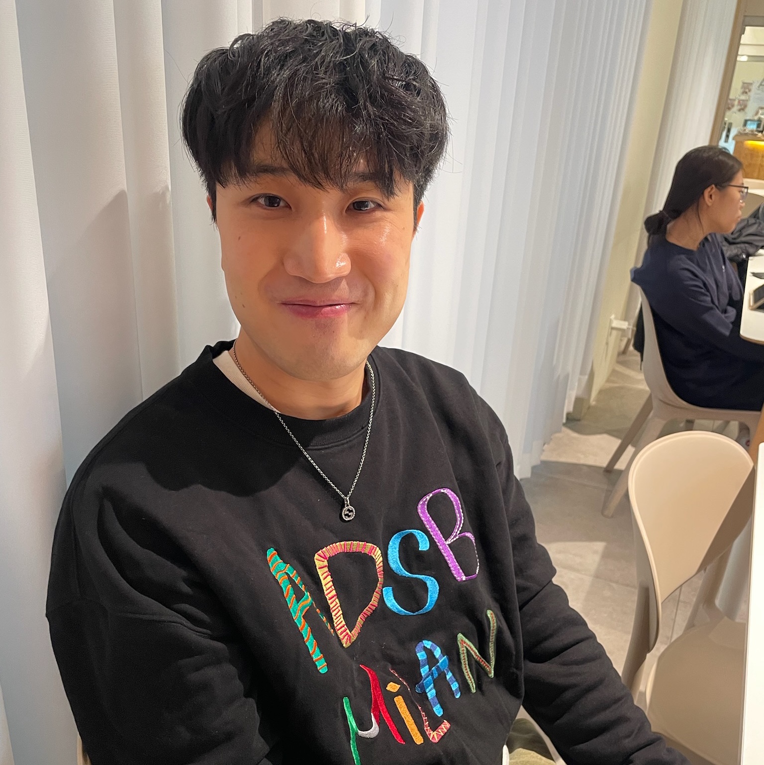 Gucci Interlocking G Pendant Necklace Silver 착용 스타일