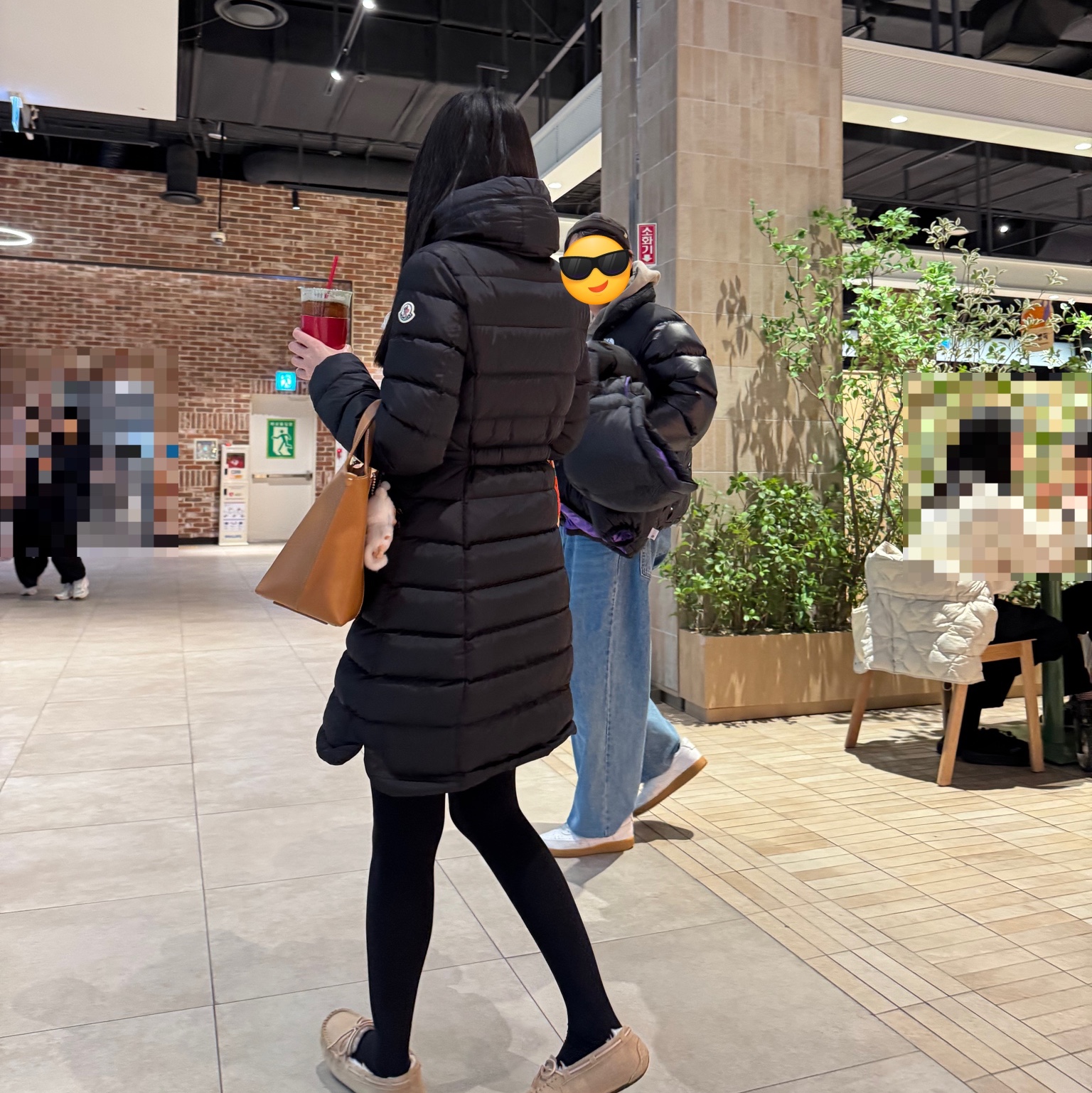 (W) Moncler Flammette Long Down Jacket Black - 25FW, (W) Moncler Flammette Long Down Jacket Black - 24FW 착용 스타일