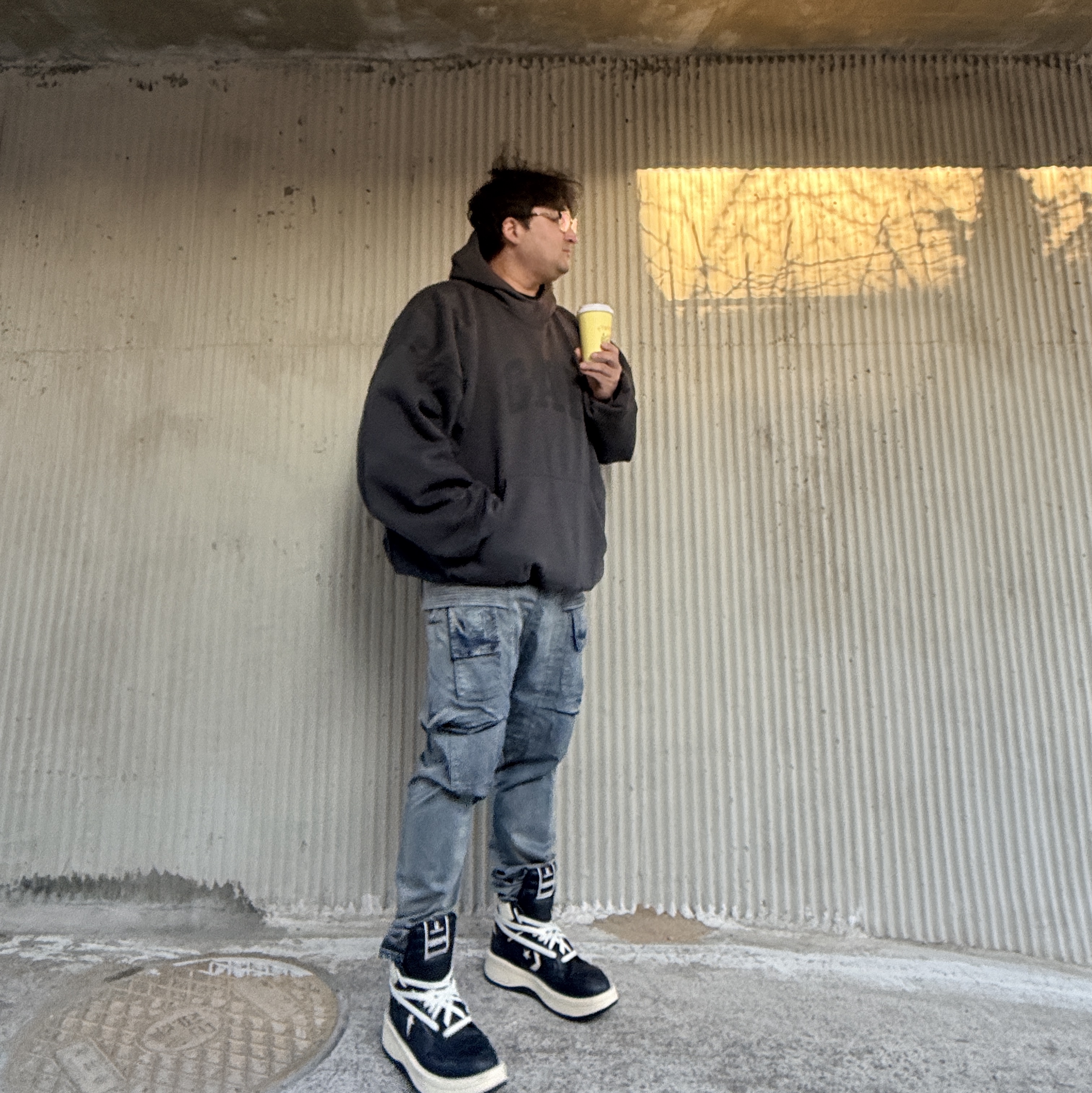 Chrome Hearts Bonennoisseur II Black Gold Plated, Yeezy Gap Engineered By Balenciaga Dove Hoodie Black 착용 스타일 - 1