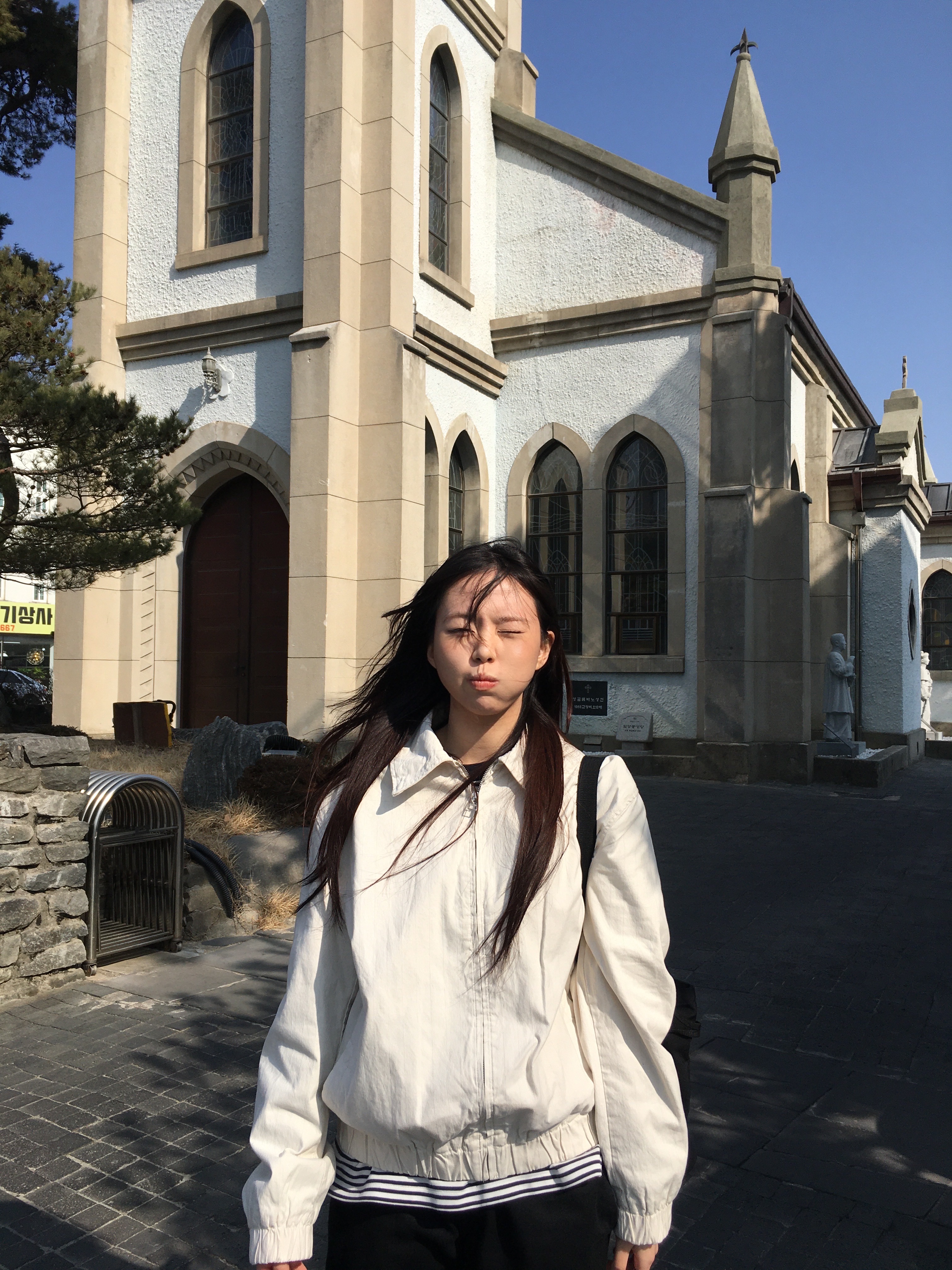 YMCL KY Tote Bag Black (GB0636) μ°©μ© μ€νμΌ - 1