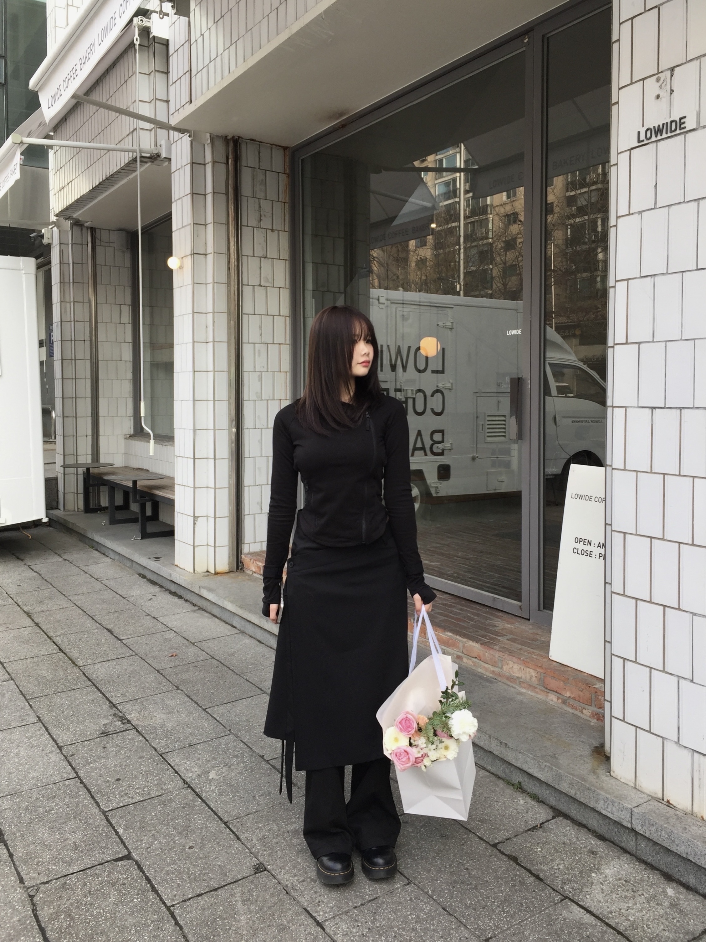 Dr. Martens 1461 Bex Black 착용 스타일 - 1