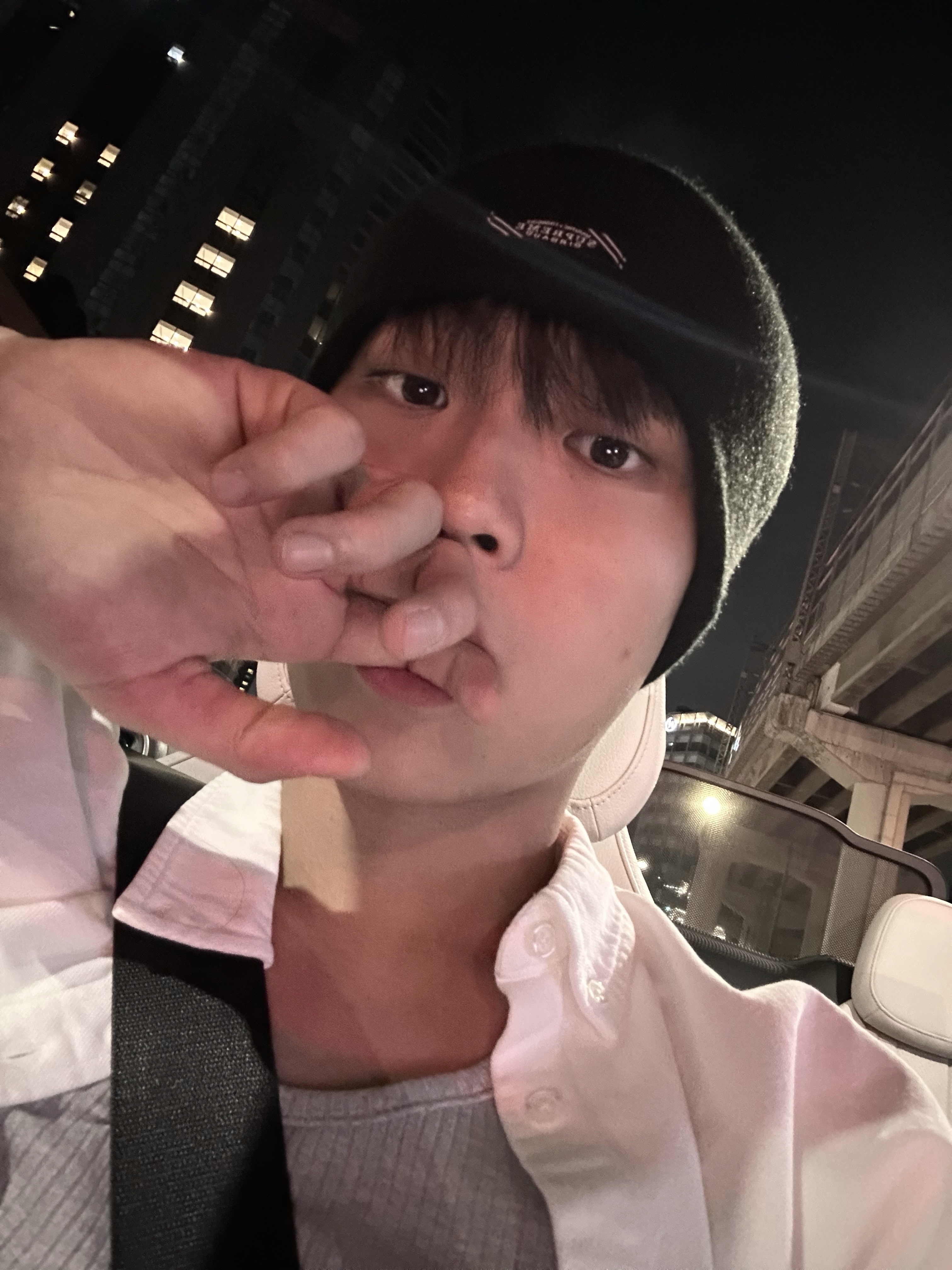 Supreme x Marithe Francois Girbaud Beanie Black - 25SS 착용 스타일