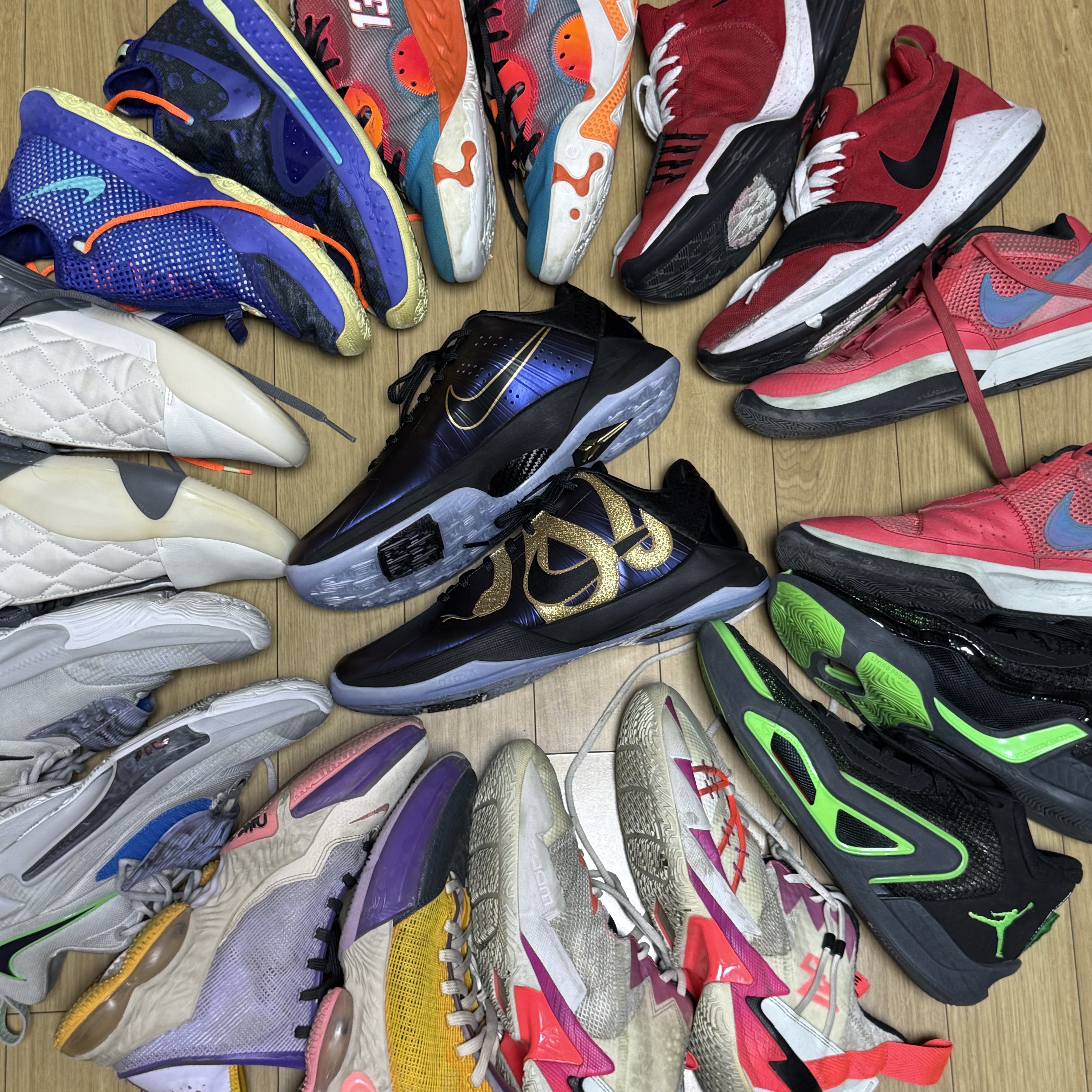 Nike Kobe 5 Protro Year of the Mamba Eggplant, Nike x Hot Wheels PG 6 EP Siren Red 착용 스타일