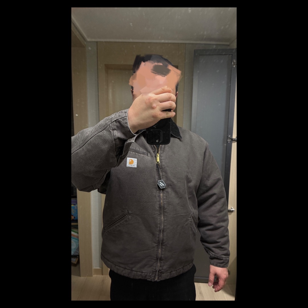 Carhartt WIP OG Detroit Jacket Tobacco Black 착용 스타일