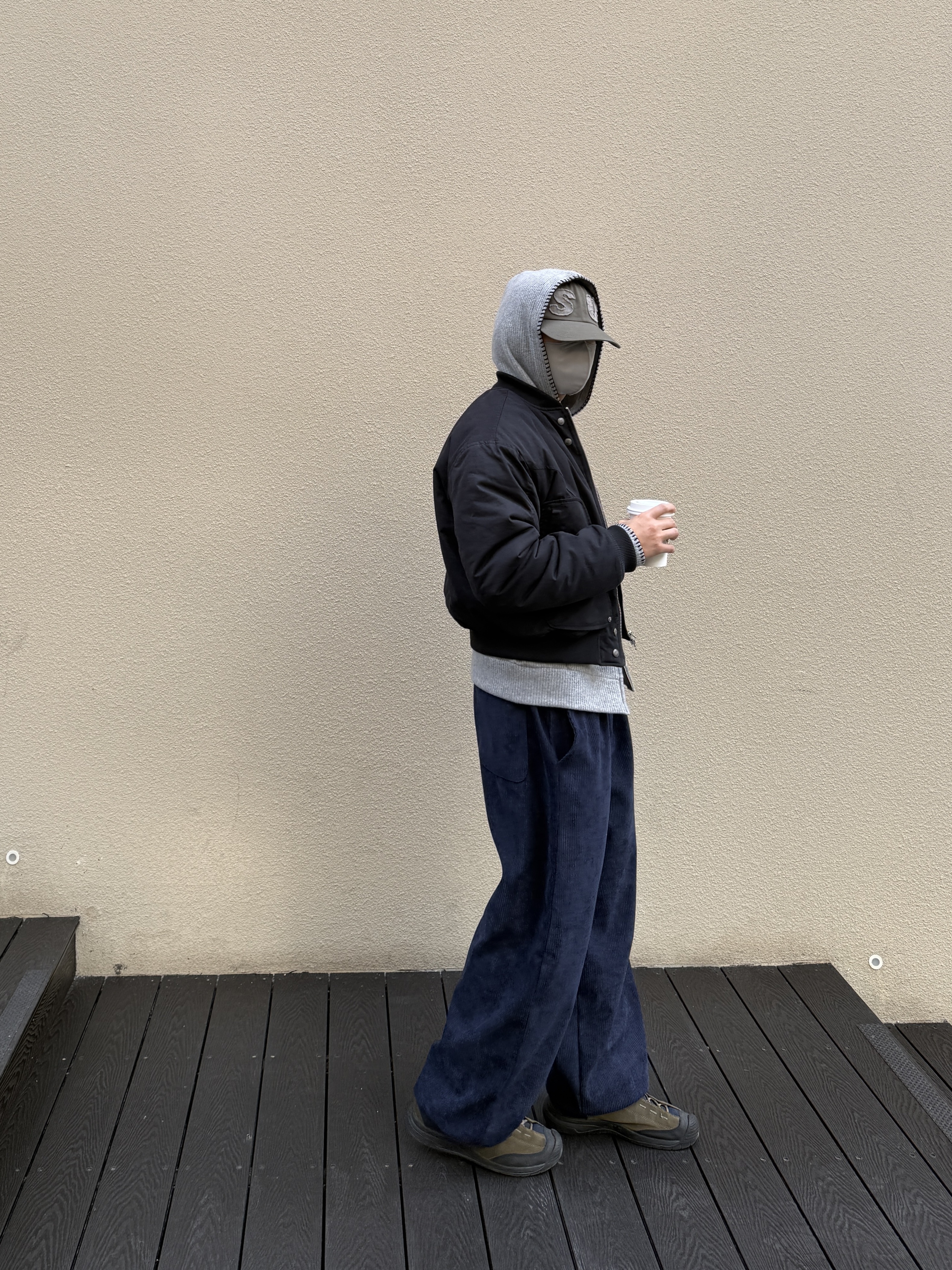 Keen Jasper II WP Sneakers Canteen Naval Academy 착용 스타일 - 4