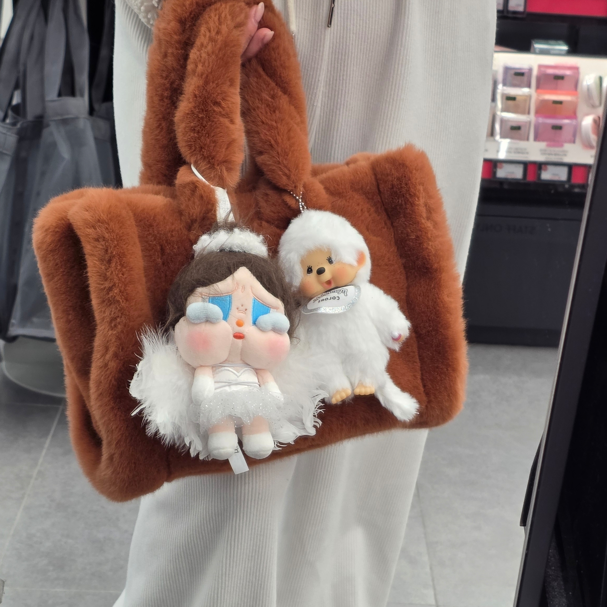 Monchhichi Colors Key Chain White, Pop Mart Crybaby Shiny Shiny Series Plush Pedant Blister Pack 착용 스타일 - 1