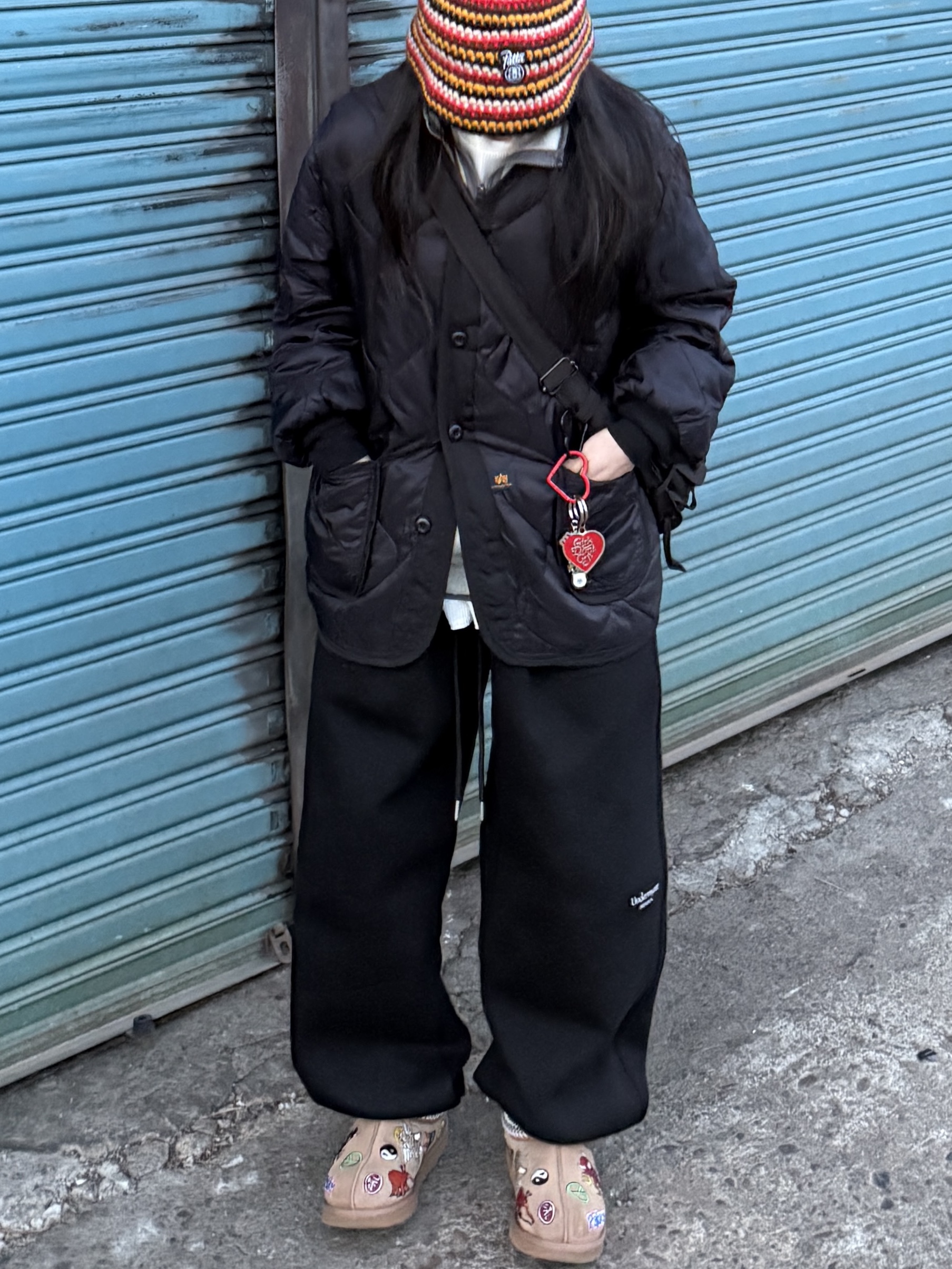 Stussy x Patta Striped Knit Bucket Hat Multi, Undermycar Mu.03 Anti Fxxking Logo Play Oversized Sweat Jogger Black 착용 스타일 - 3