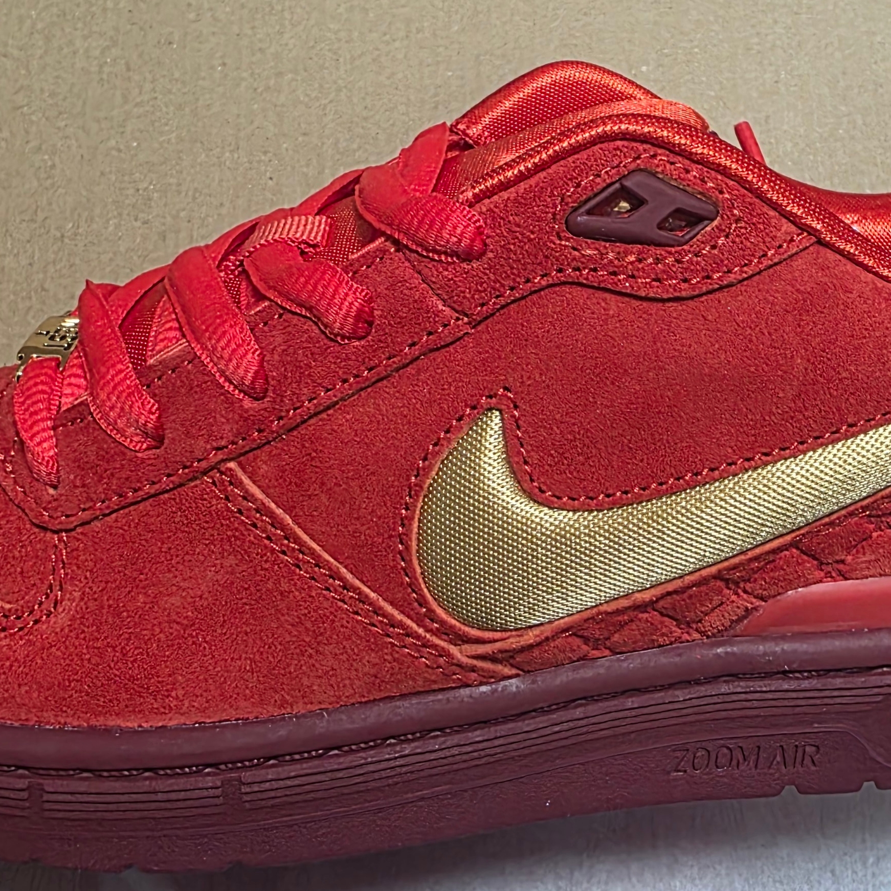 Nike x Paul Rodriguez Zoom Air Low Habanero Red Team Red 착용 스타일 - 3