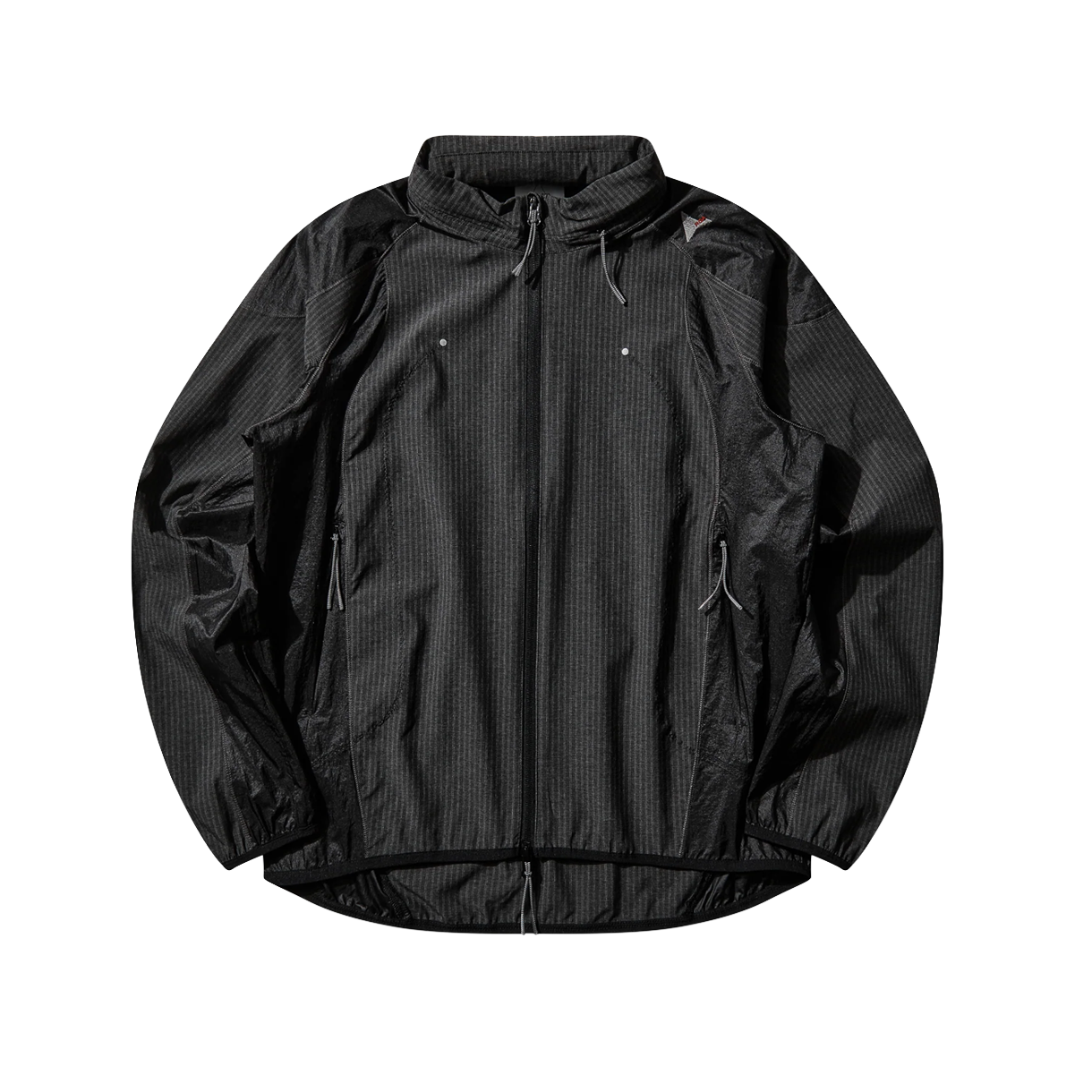 로아 넘 핀스트라이프드 후디드 윈드 자켓 블랙 - 26SS(ROA Numb Pinstriped Hooded Wind Jacket Black - 26SS)