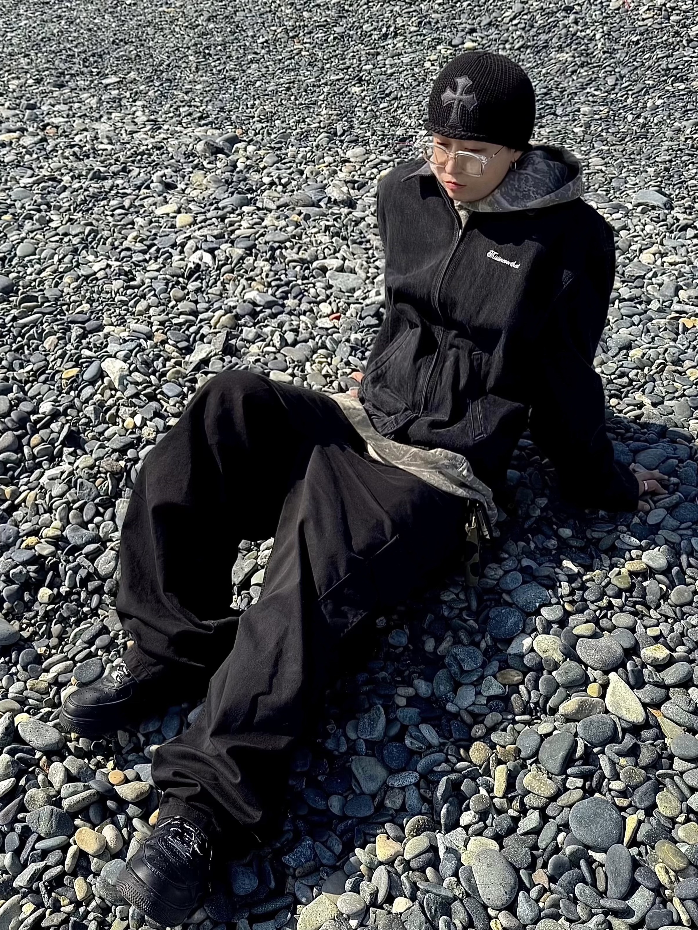 Nike x Supreme Air Force 1 Low Black, Thisisneverthat Denim Work Jacket Black 착용 스타일 - 1