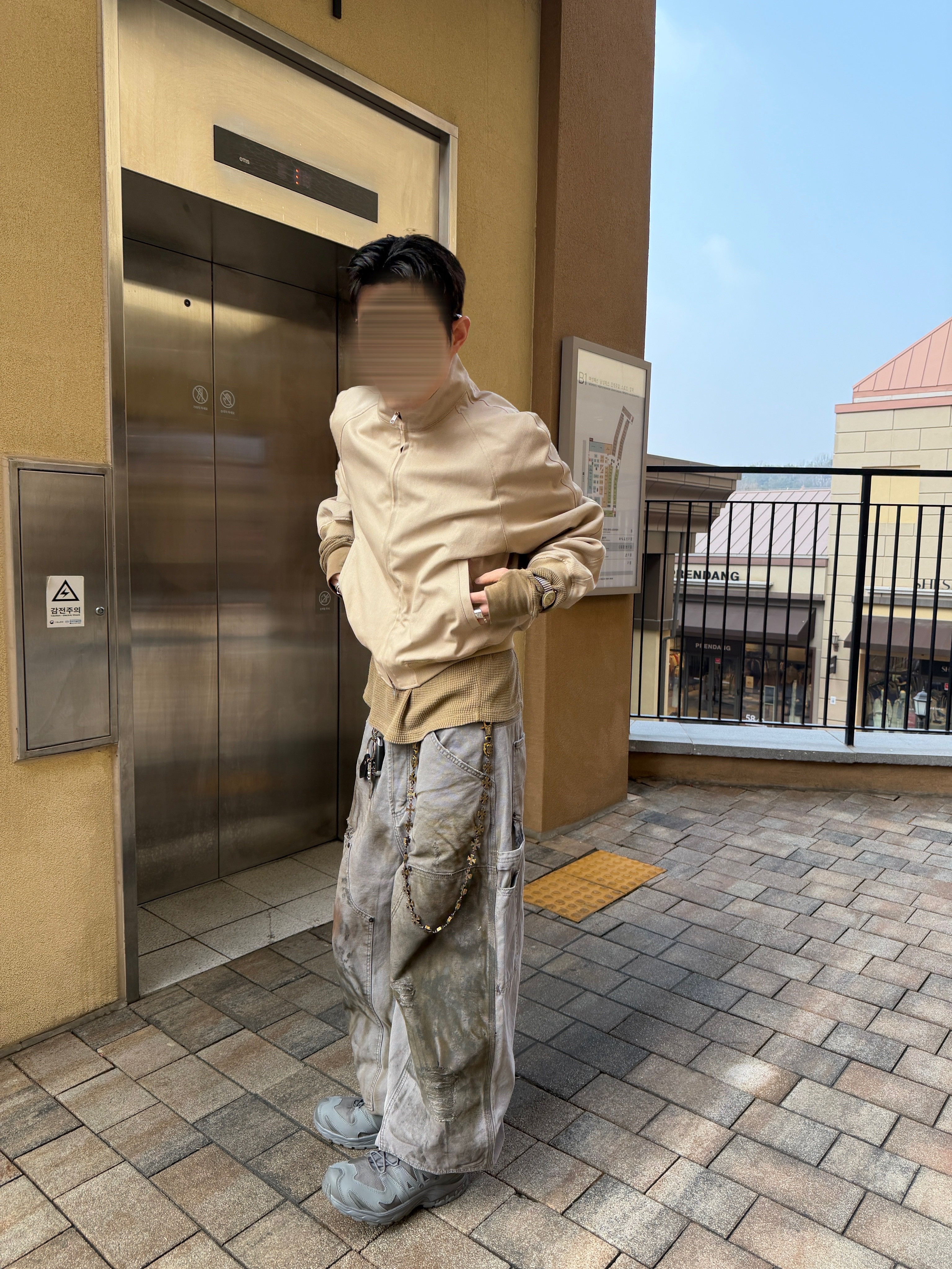 Undermycar Workers Distressed Dirty Painting Carpenter Gray - 25SS, Undermycar Cross Of Iron 23 Link Chain Antique Gold - 25SS 착용 스타일 - 2