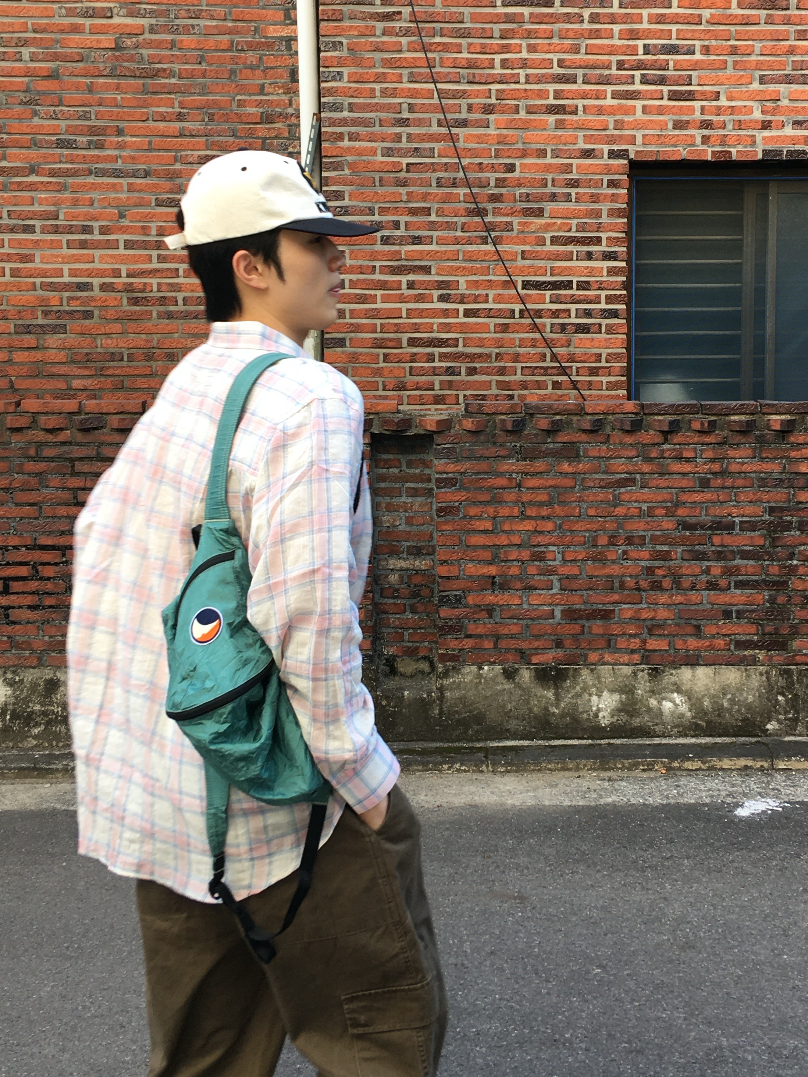 [6% 적립] NegativeThree Moley Tracking Sneakers Nut Brown, Aoiro KYUSHU Star ビール Cap 착용 스타일 - 2