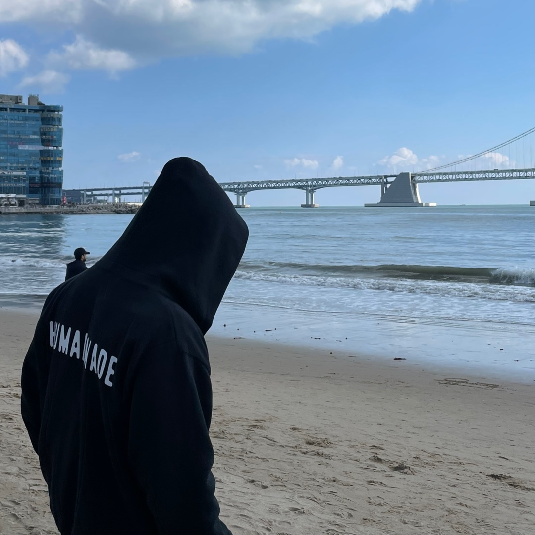 Human Made Classic Zip-Up Sweat Hoodie Black 착용 스타일
