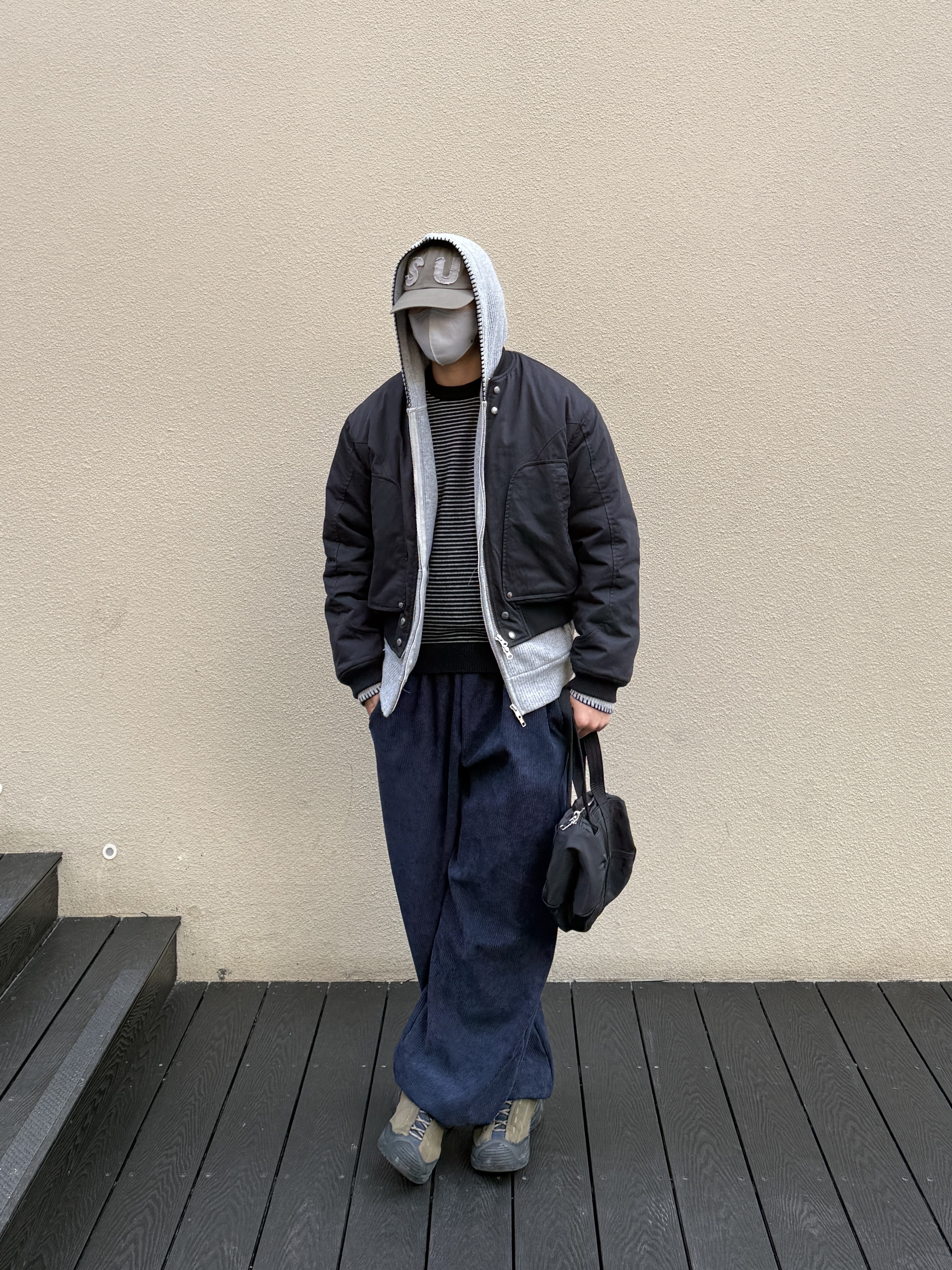 Keen Jasper II WP Sneakers Canteen Naval Academy 착용 스타일 - 1