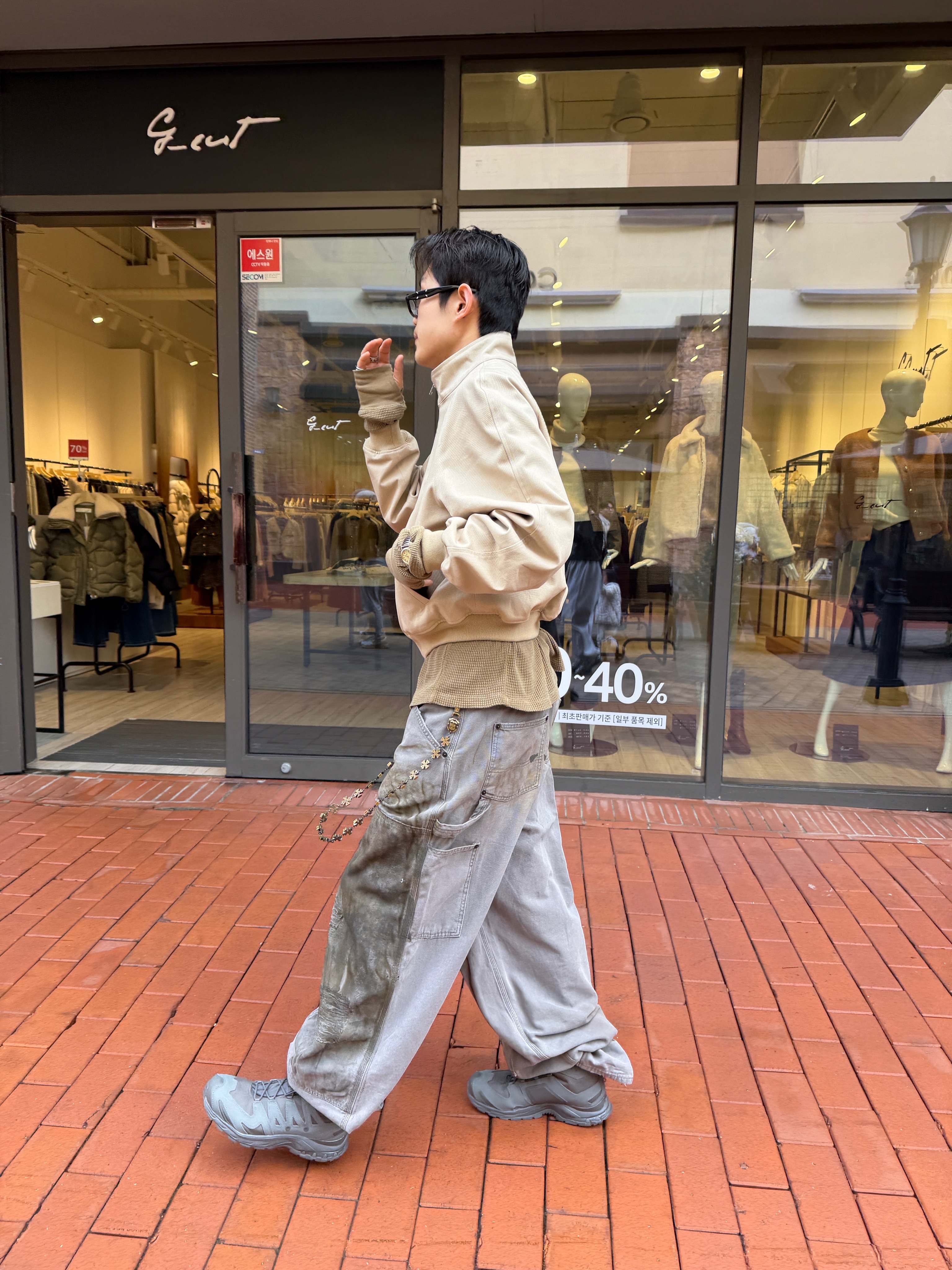Undermycar Workers Distressed Dirty Painting Carpenter Gray - 25SS, Undermycar Cross Of Iron 23 Link Chain Antique Gold - 25SS 착용 스타일 - 6