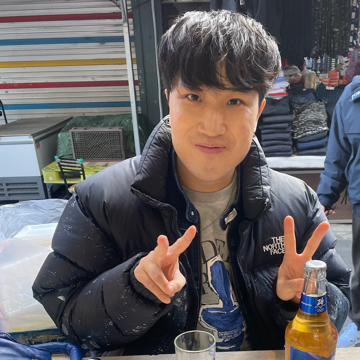 Ader Error Portrait Trophy Logo Sweatshirt Grey 착용 스타일