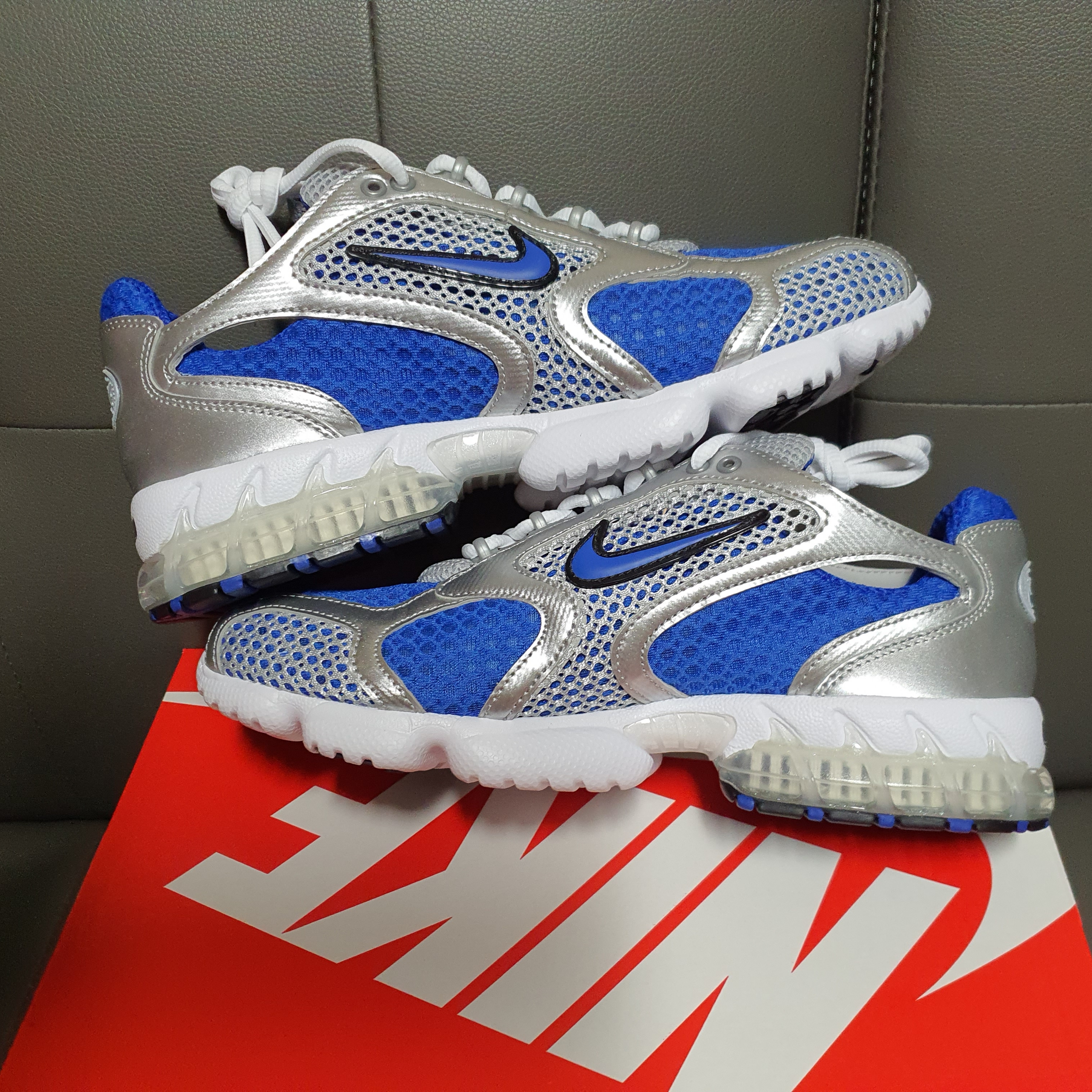 Nike Air Zoom Spiridon Cage 2 Varsity Royal 착용 스타일