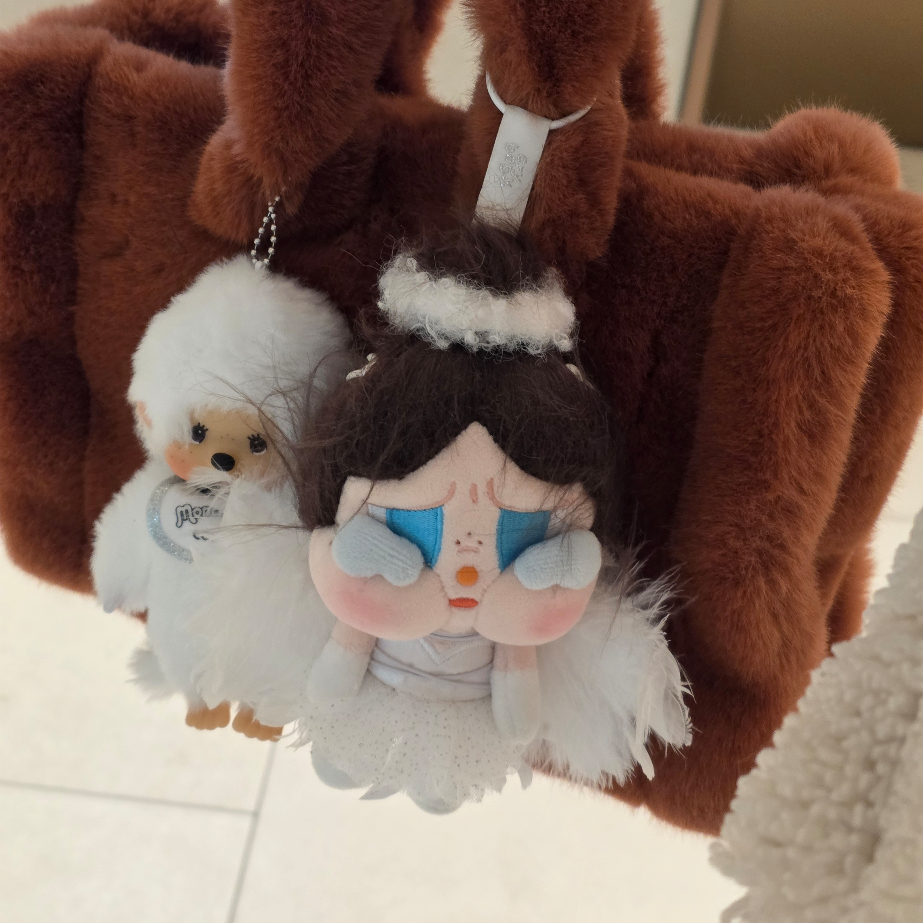 Monchhichi Colors Key Chain White, Pop Mart Crybaby Shiny Shiny Series Plush Pedant Blister Pack 착용 스타일 - 2