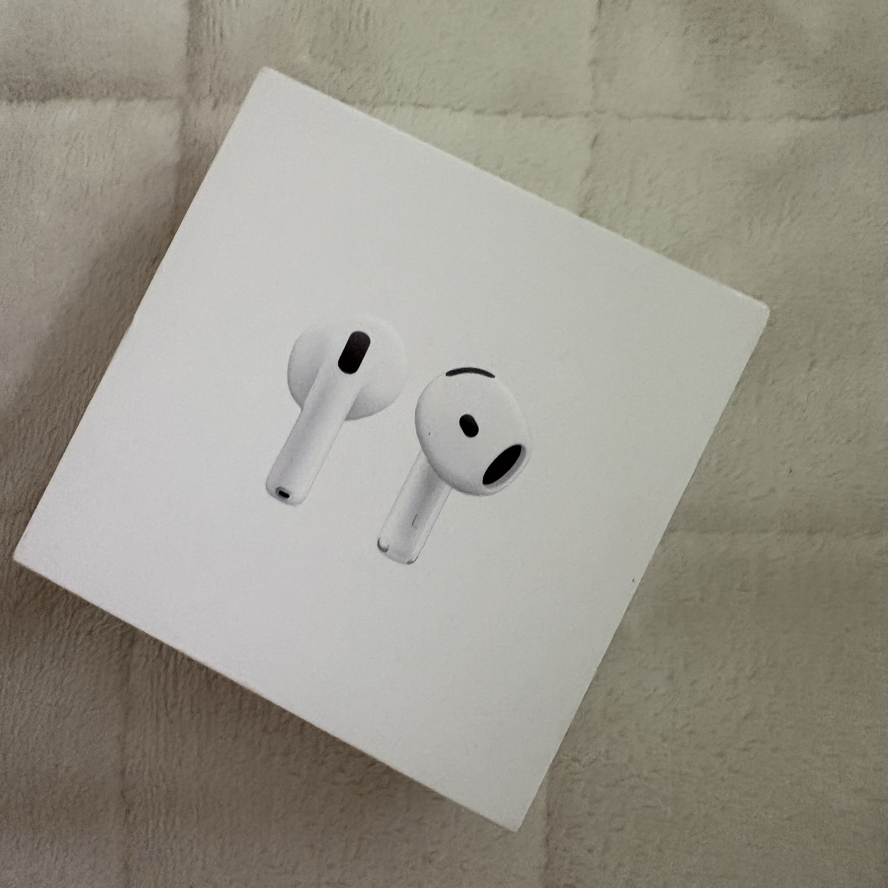 Apple Airpods 4th Gen (Korean Ver.) 착용 스타일