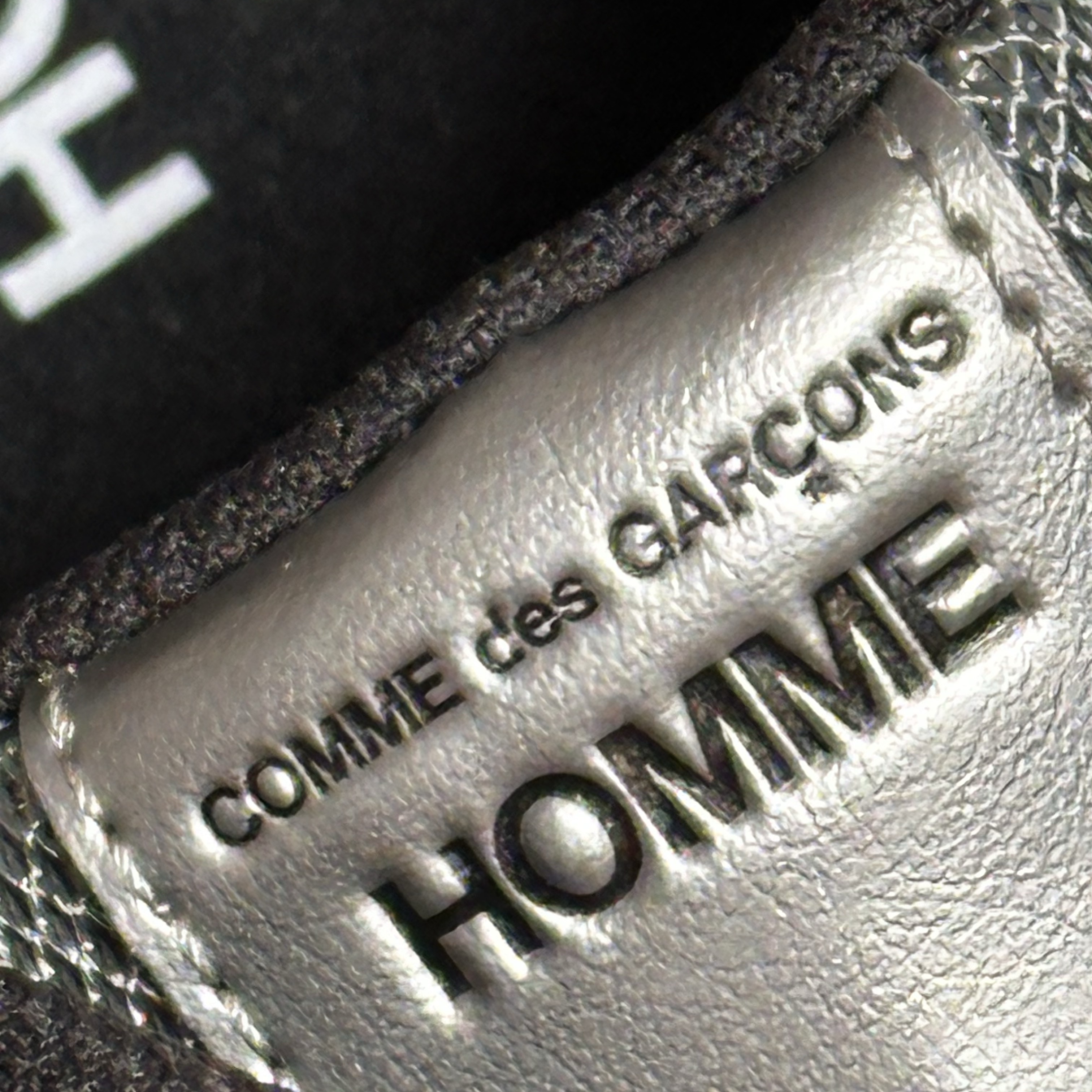 New Balance x Comme des Garcons Homme 509 Grey 착용 스타일 - 2