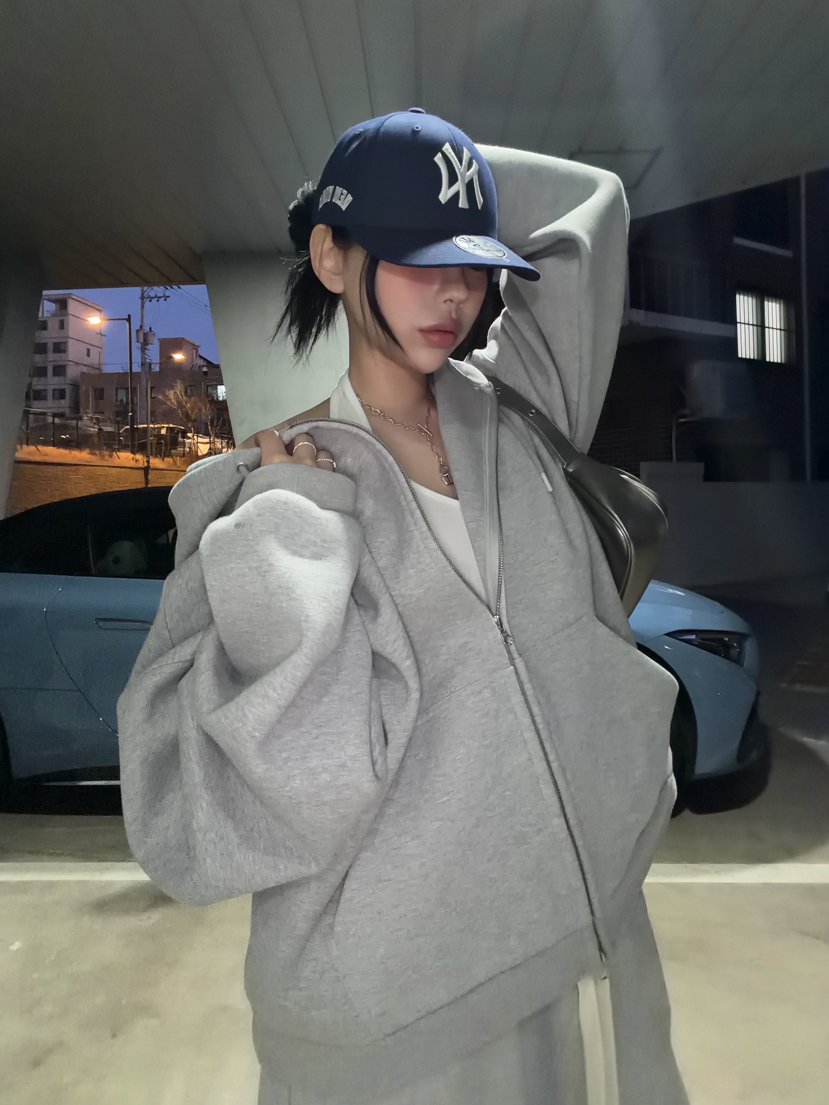 Nonnod Scuba Zip Hoodie Grey, Nonnod Scuba Zip Hoodie Grey 착용 스타일 - 2