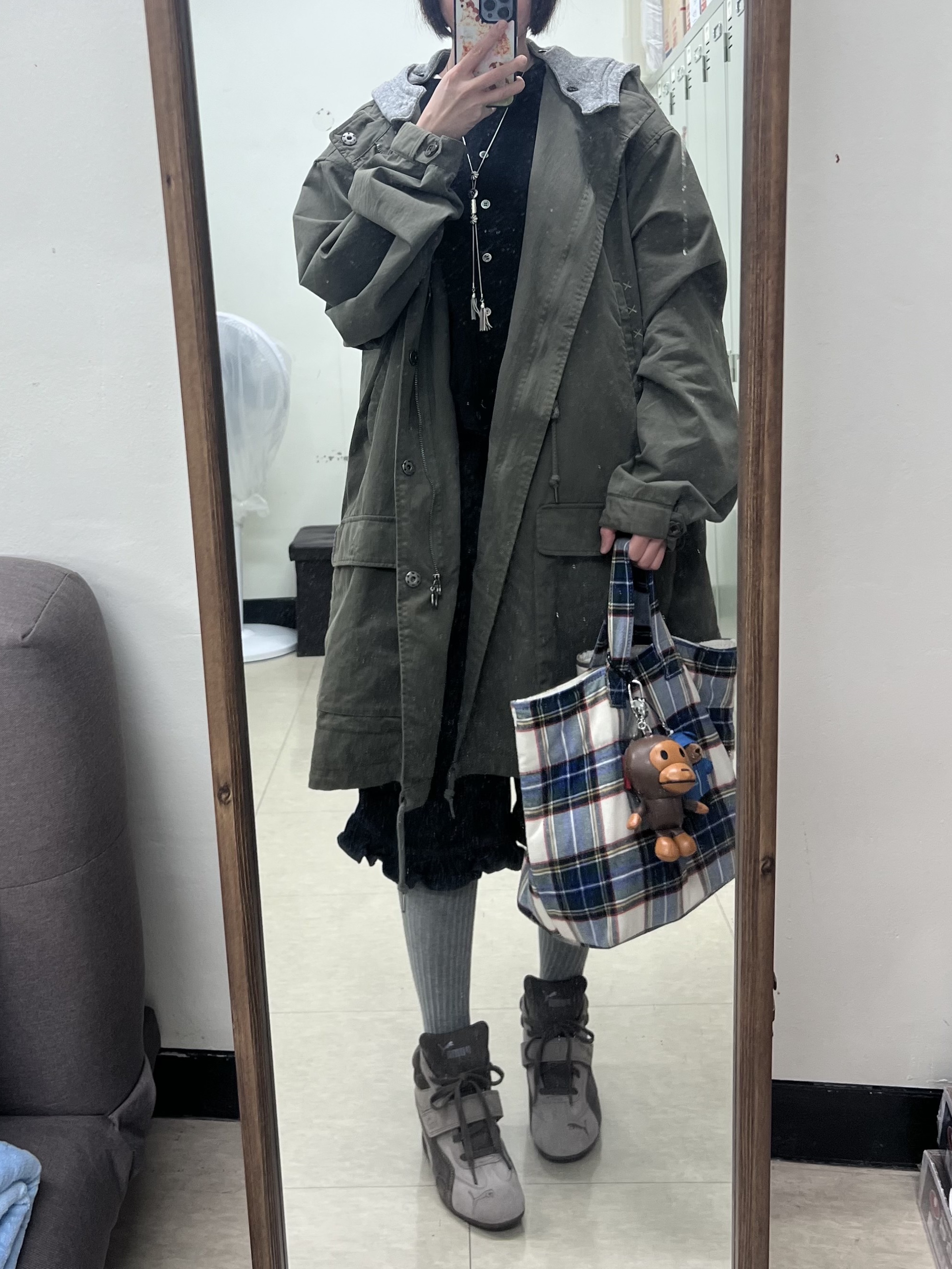 (W) Puma Speedcat Wedge Sneakers Totally Taupe Chocolate, COYSEIO Washed Military Jacket Mud Khaki 착용 스타일 - 1