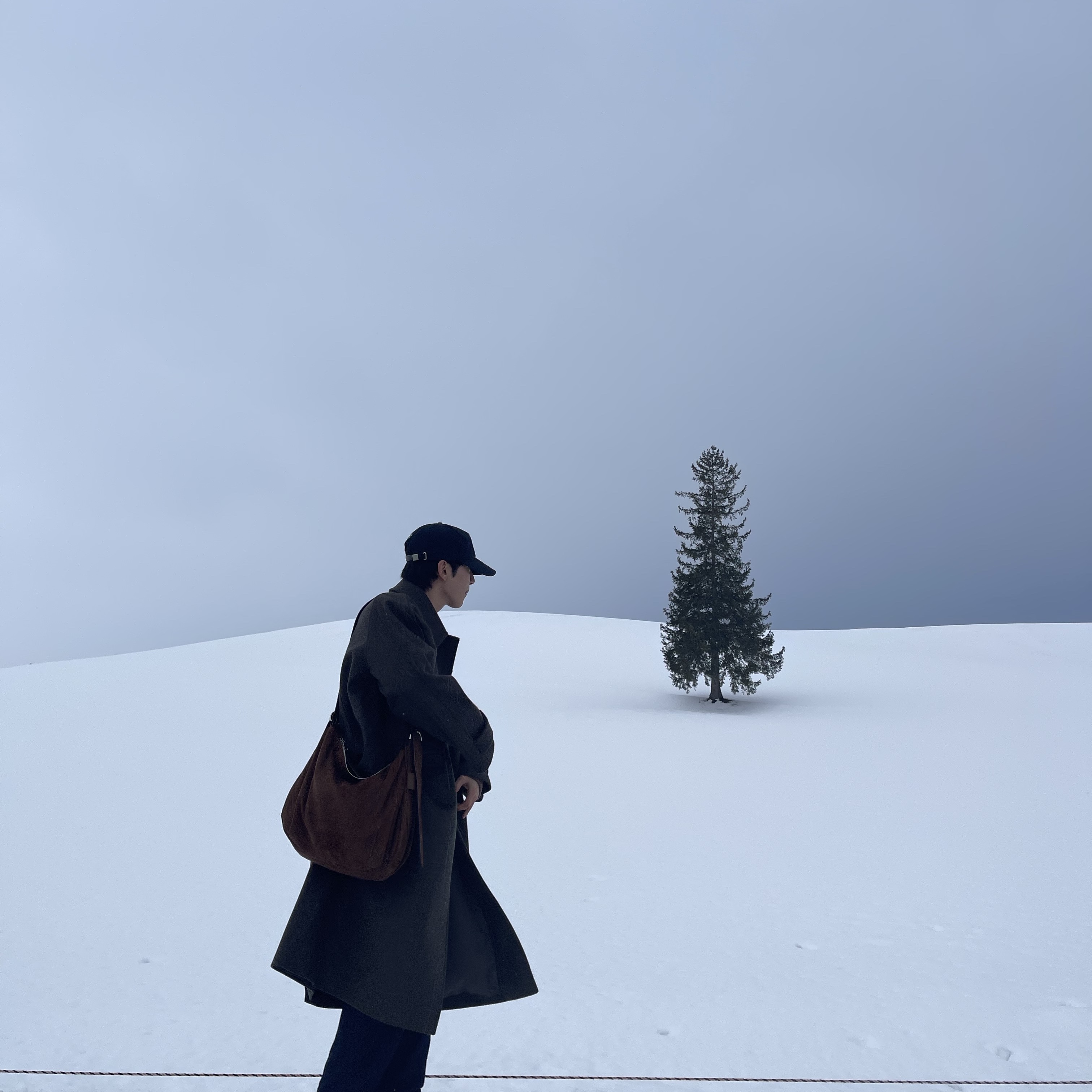 Sunday Ceremony Sy Logo 5 Panel Cotton Cap - Navy 착용 스타일 - 2