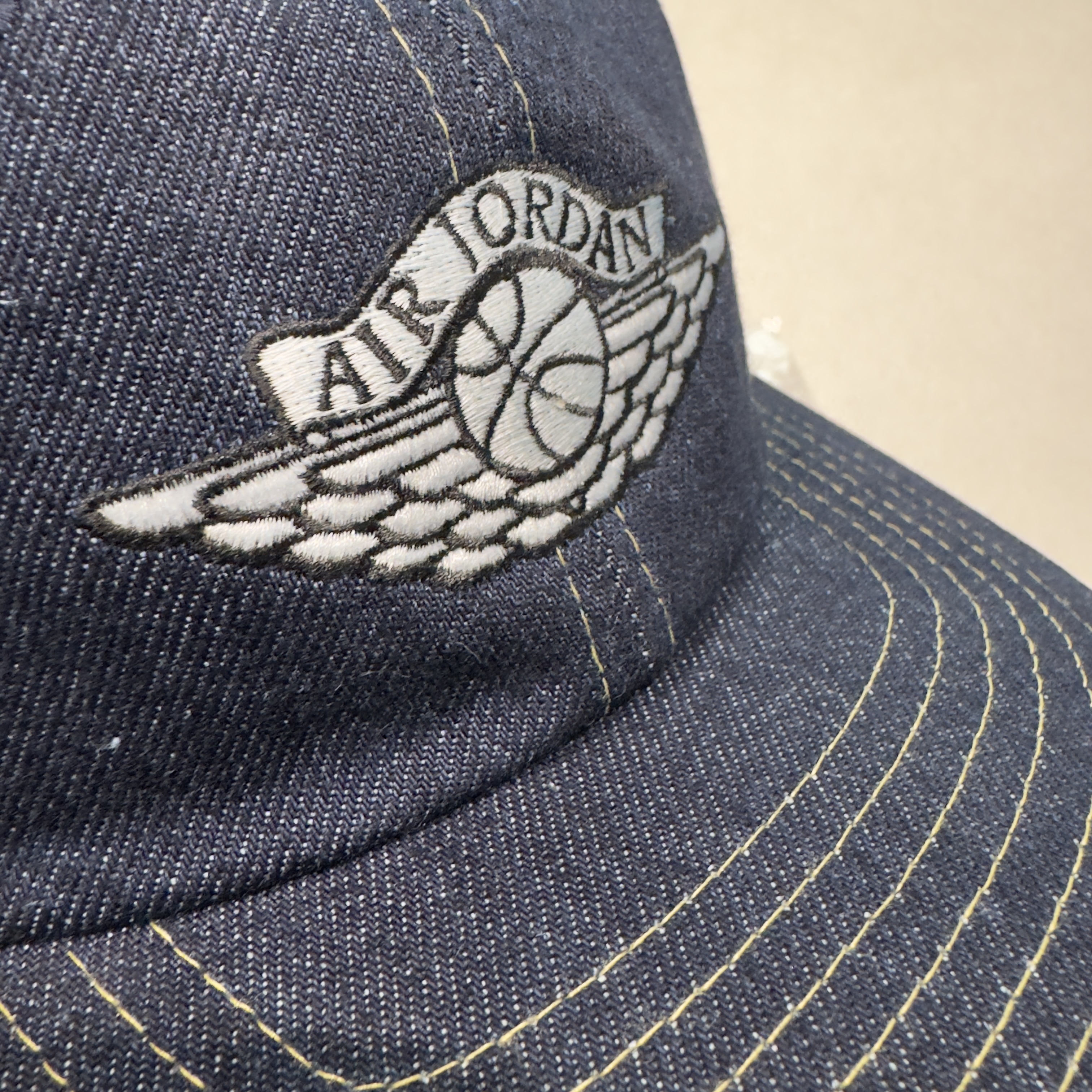 Levi's x Jordan Denim Cap Rigid Rinse 착용 스타일 - 1