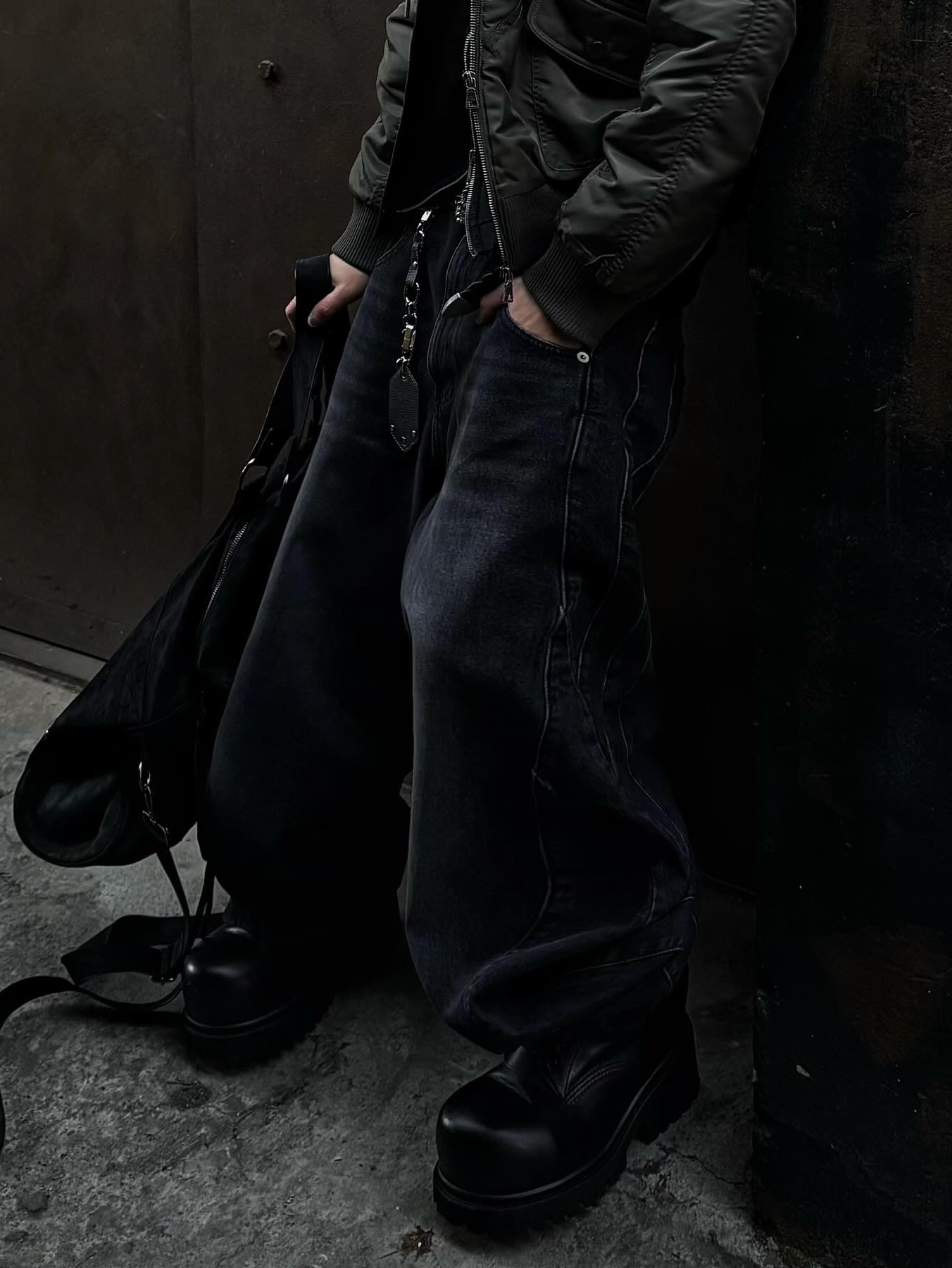 Civision by CSC Japanese Paneled Denim Pants 착용 스타일 - 1