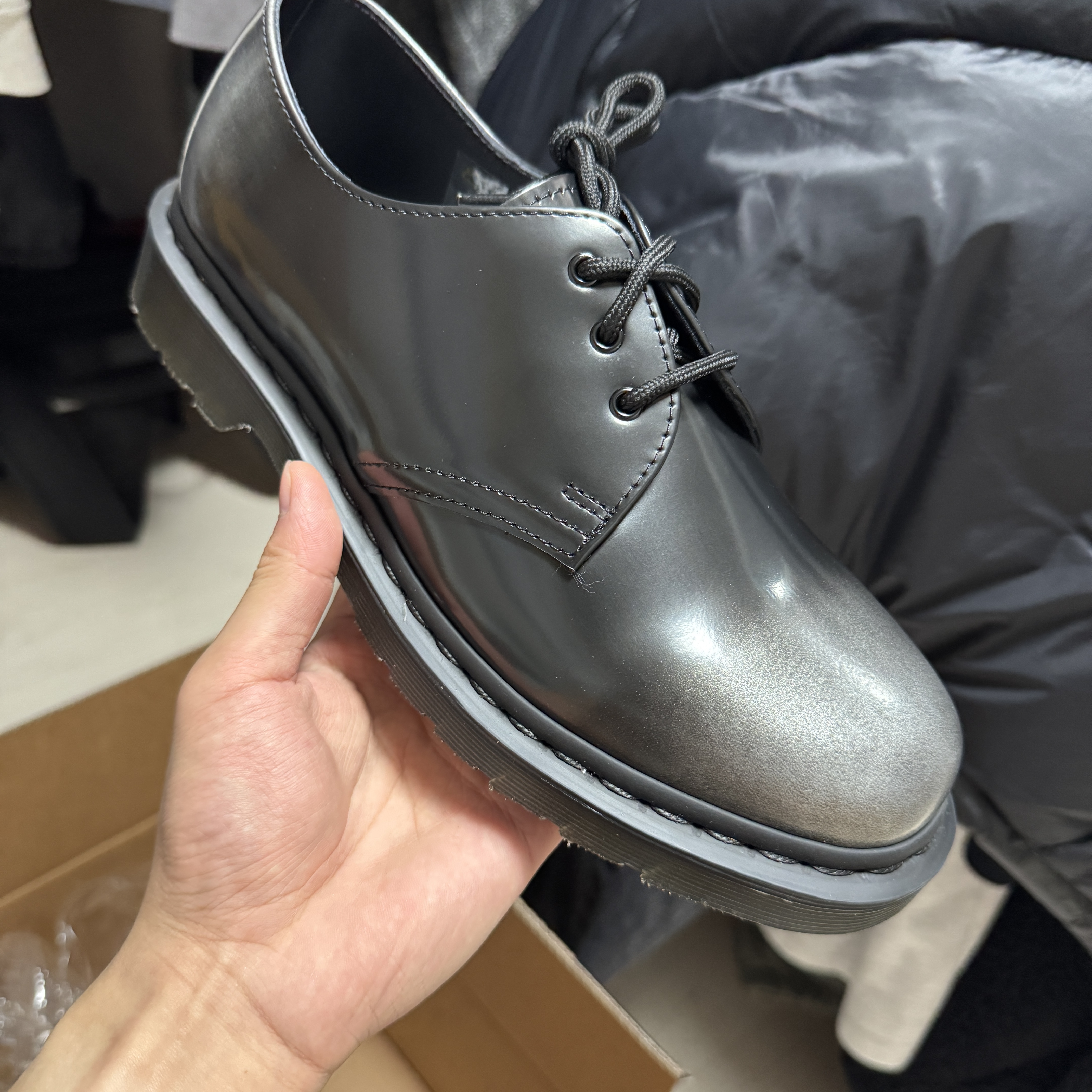 Dr. Martens 1461 Silver Arcadia Multi 착용 스타일 - 2