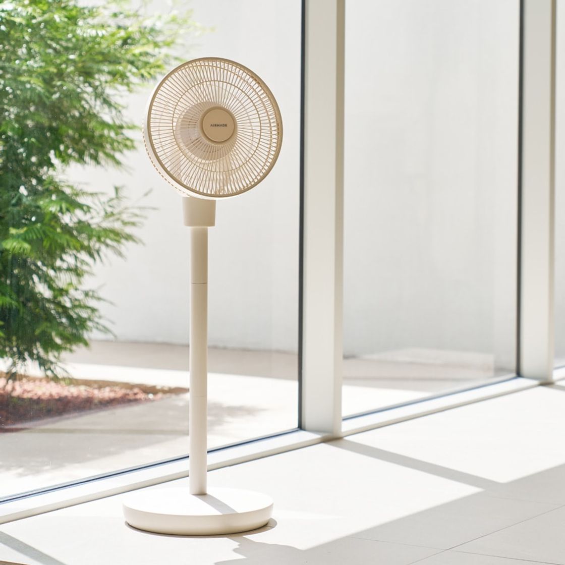 에어메이드 24시간 100% 무한 무선! 무소음 서큘레이터형 더 위대한 선풍기 1570C 화이트/베이지(AIRMADE 24-Hour 100% Infinite Wireless! Silent Circulator Fan The Greater Fan 1570C WHITE/BEIGE) - 2