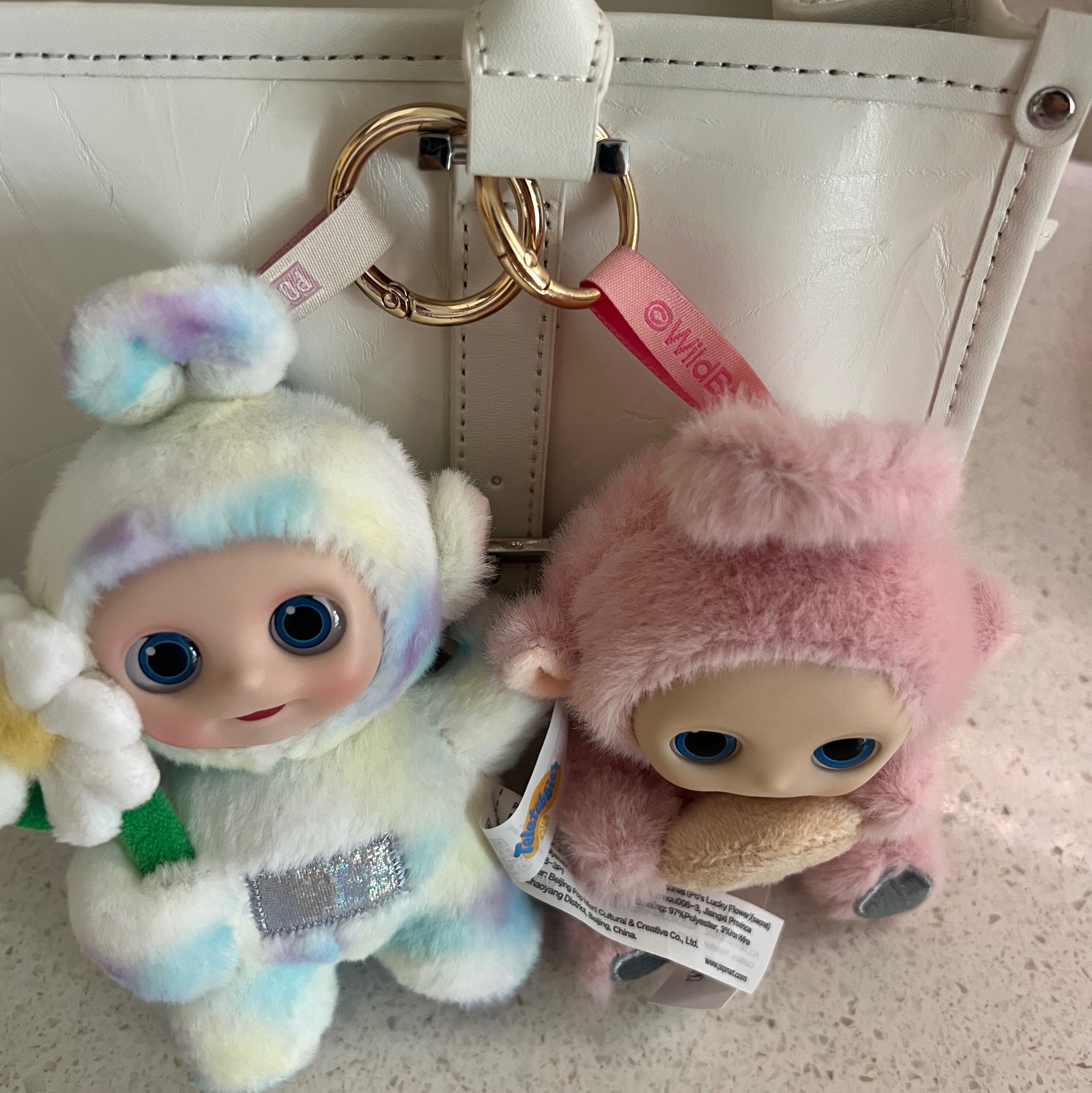 Pop Mart Teletubbies Say Hello Series Figures Sealed Case Po's Lucky Flower (Opened Case) 착용 스타일
