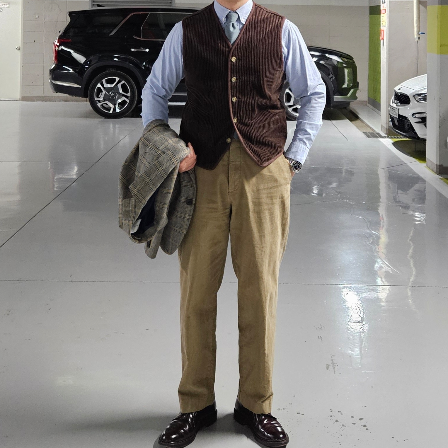 Alden 990 Cordovan Plain Toe Blucher Oxford Burgundy - D, Rolex Submariner 41mm 124060 Black Oyster 착용 스타일 - 2