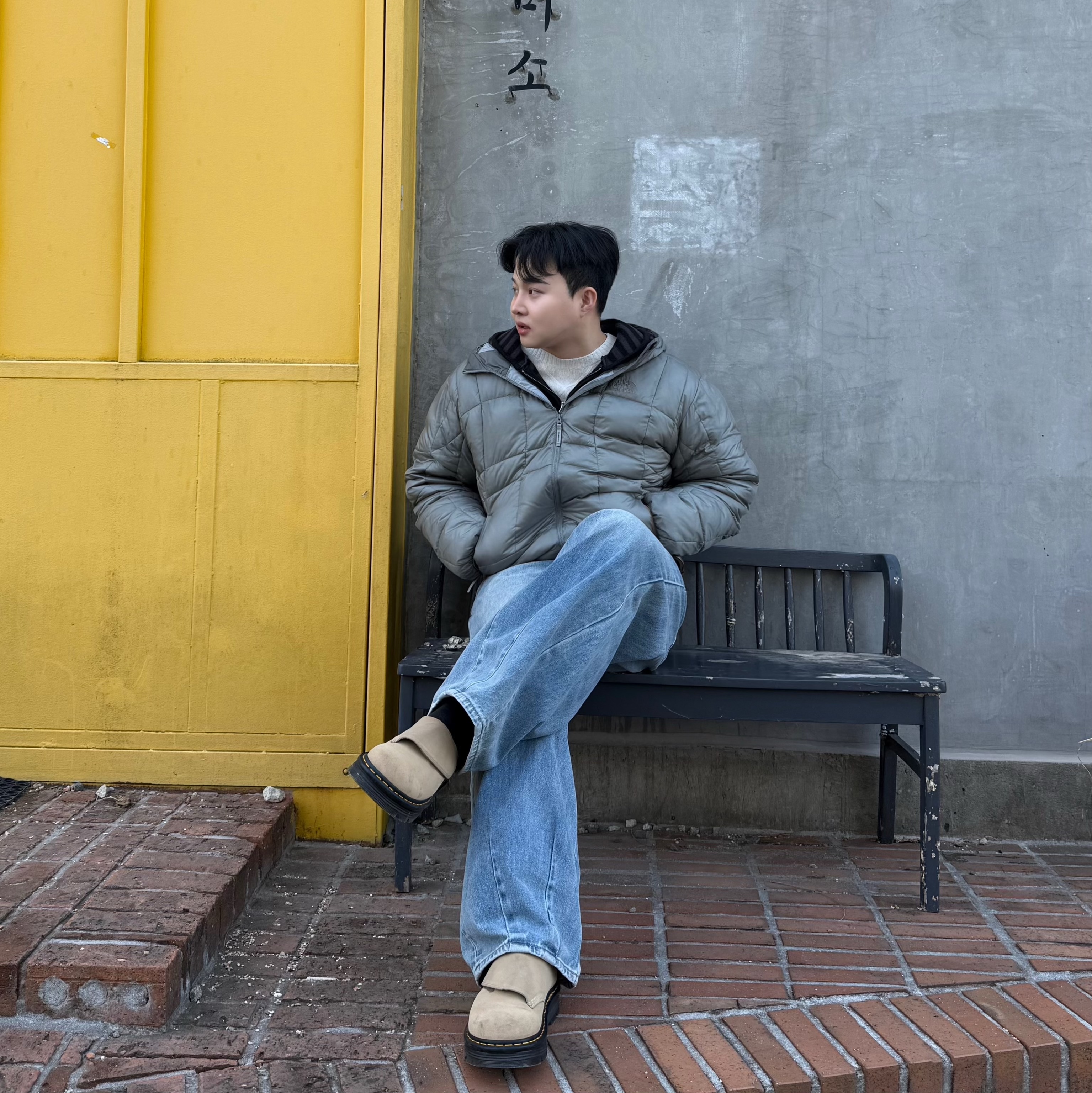 The North Face Wave LT On Jacket Gray 착용 스타일 - 1