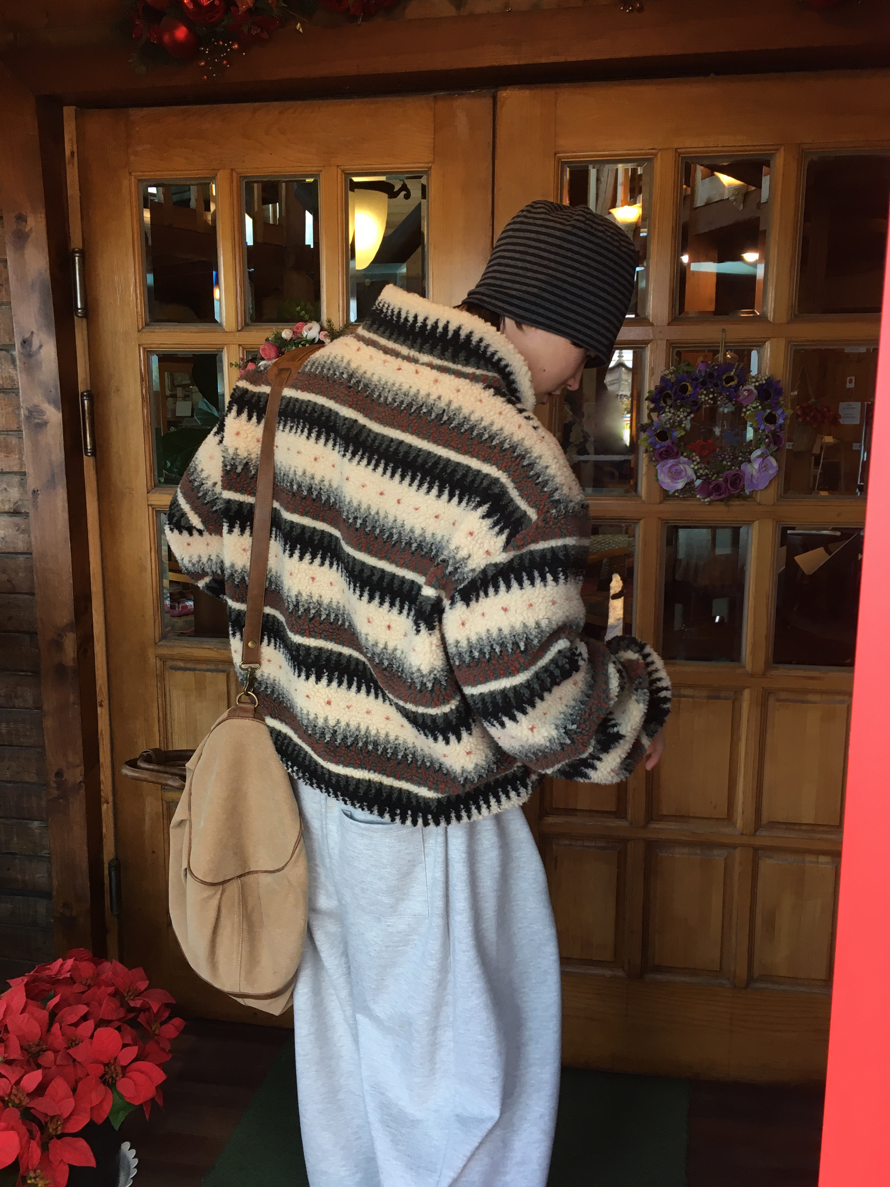 NOMANUAL NM Stripe Beanie Black 착용 스타일 - 3
