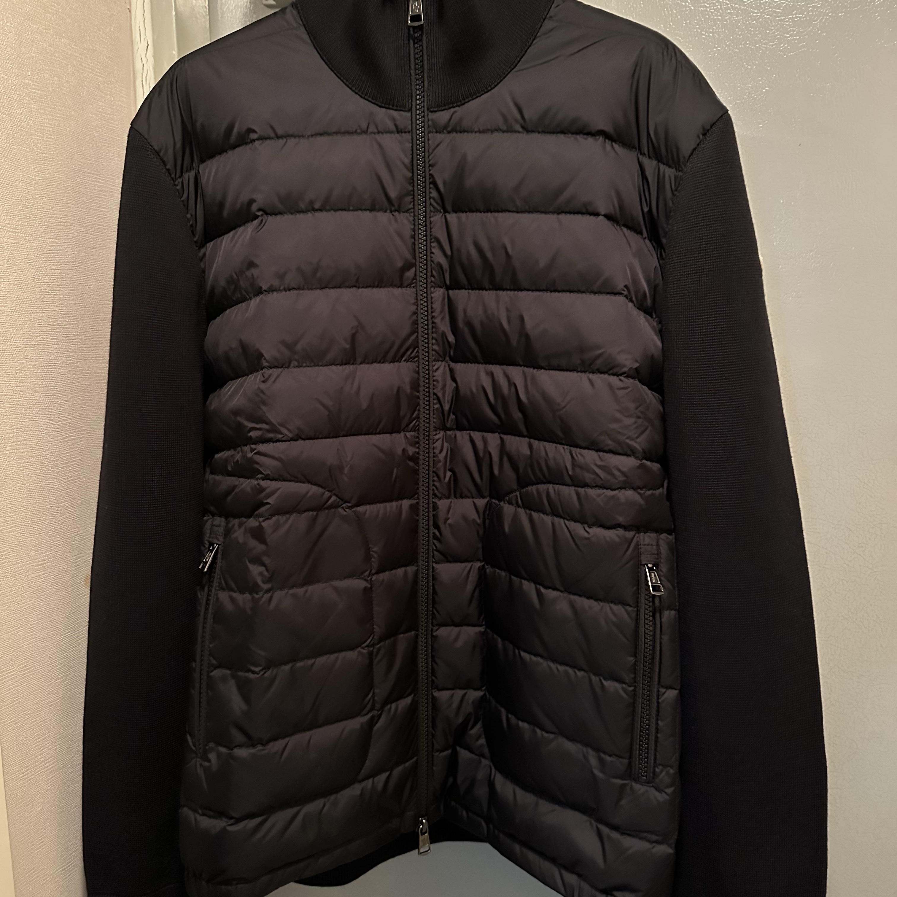 Moncler Padded Wool Cardigan Black - 22FW 착용 스타일