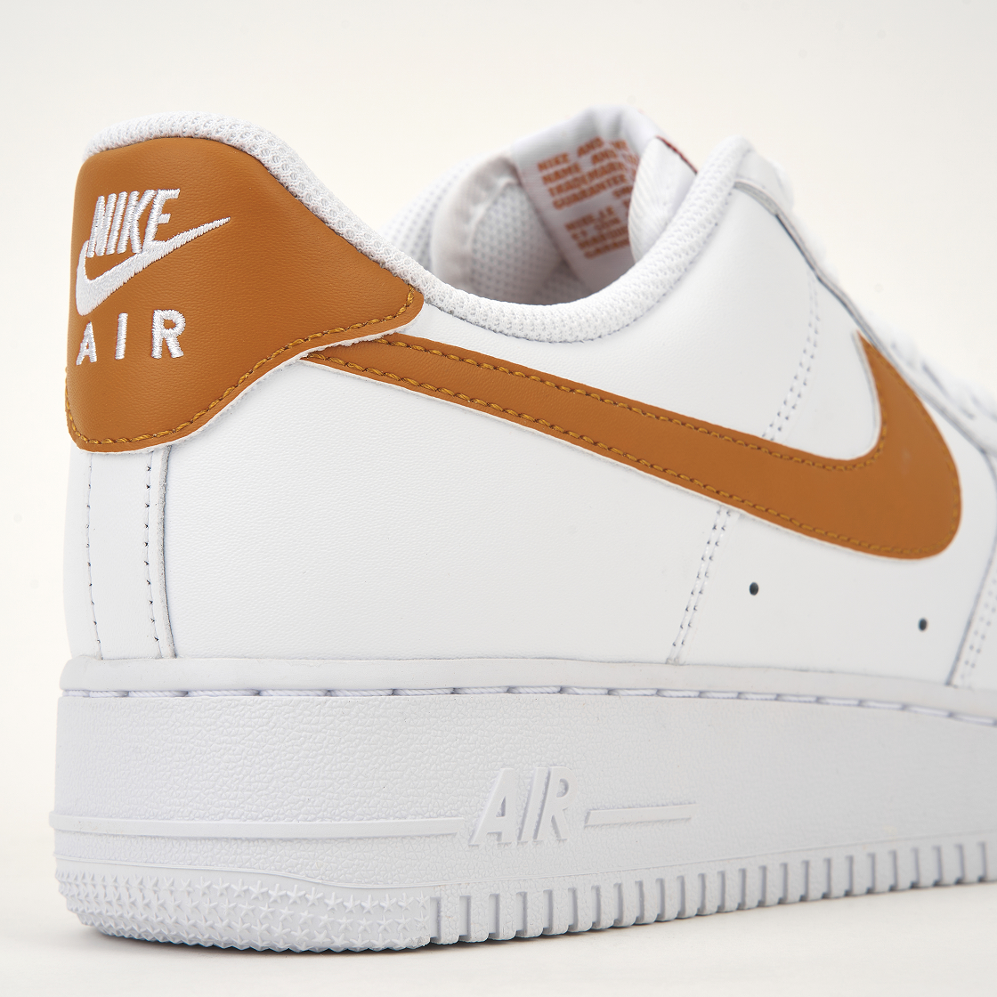 나이키 에어포스 1 '07 화이트 모나크(Nike Air Force 1 '07 White Monarch) - 8