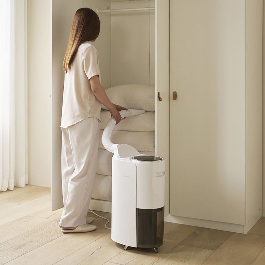 에어메이드 1등급 냉각 살균! 17L 최대 30L 대용량 제습기 2000Y 화이트(AIRMADE Grade 1 Cooling Sterilization! 17L up to 30L Large-Capacity Dehumidifier 2000Y 2000Y WHITE) - 2