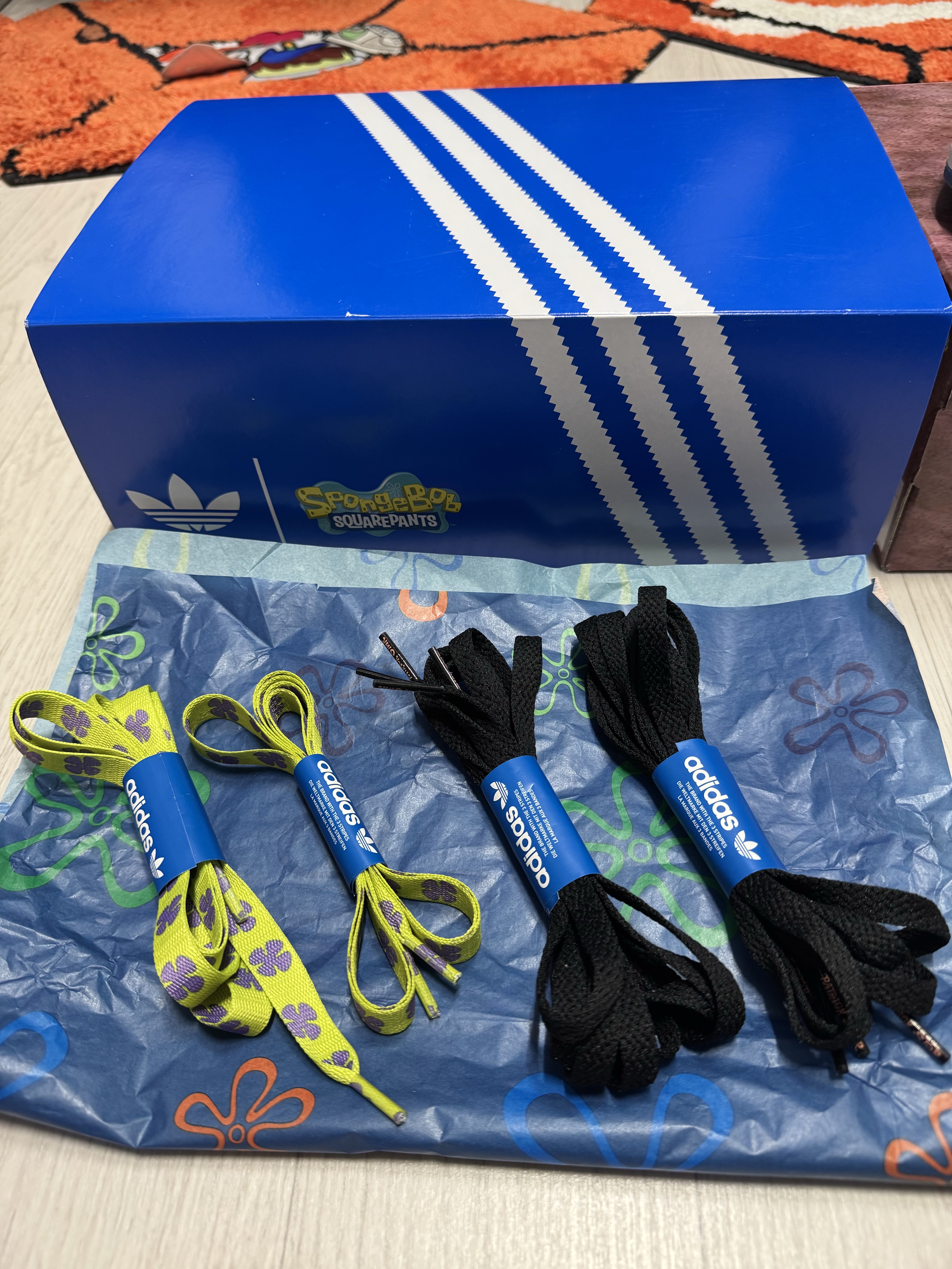 Adidas x Spongebob Patrick Superstar Black Core Black 착용 스타일 - 4