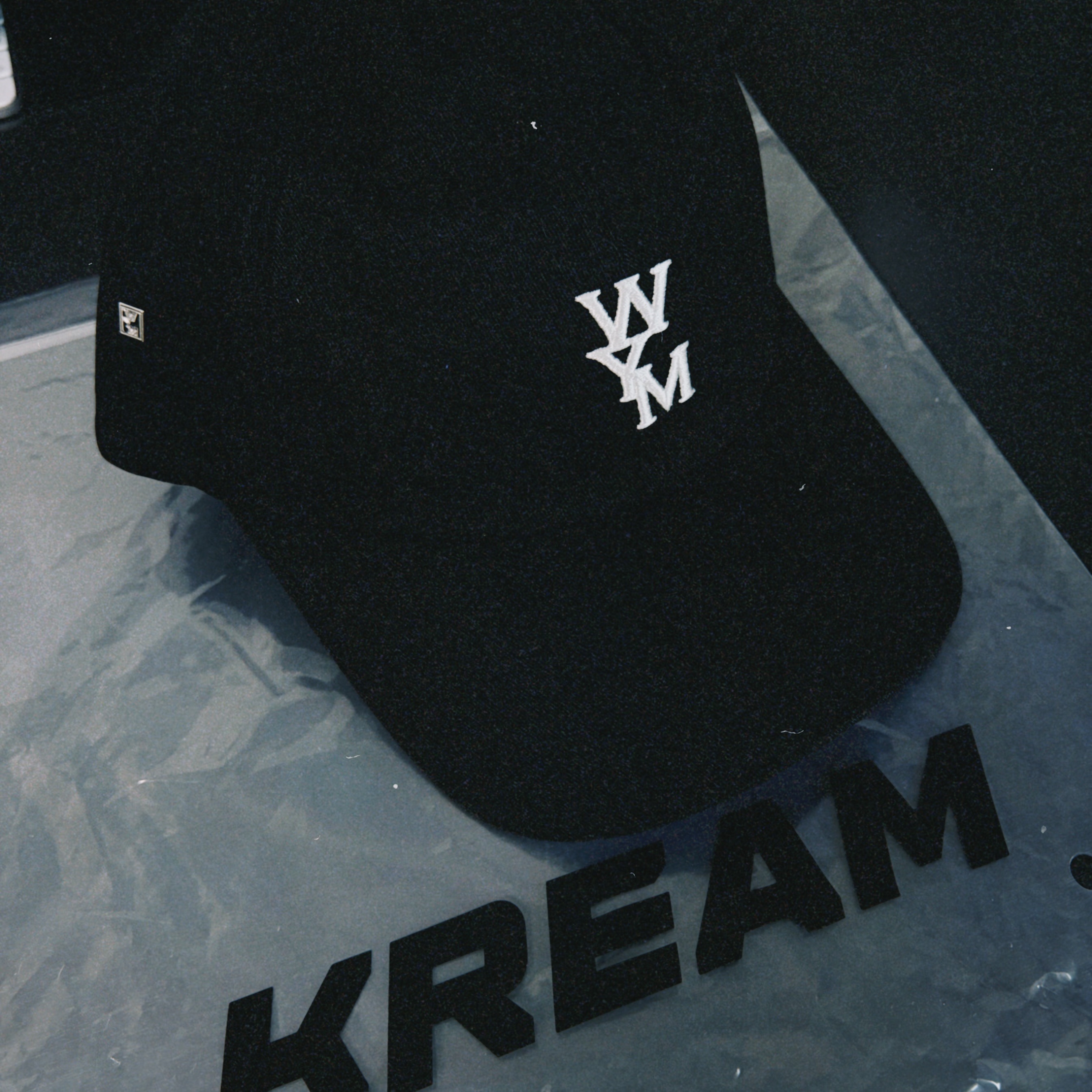 Wooyoungmi Logo Ball Cap Black - 24FW 착용 스타일 - 2