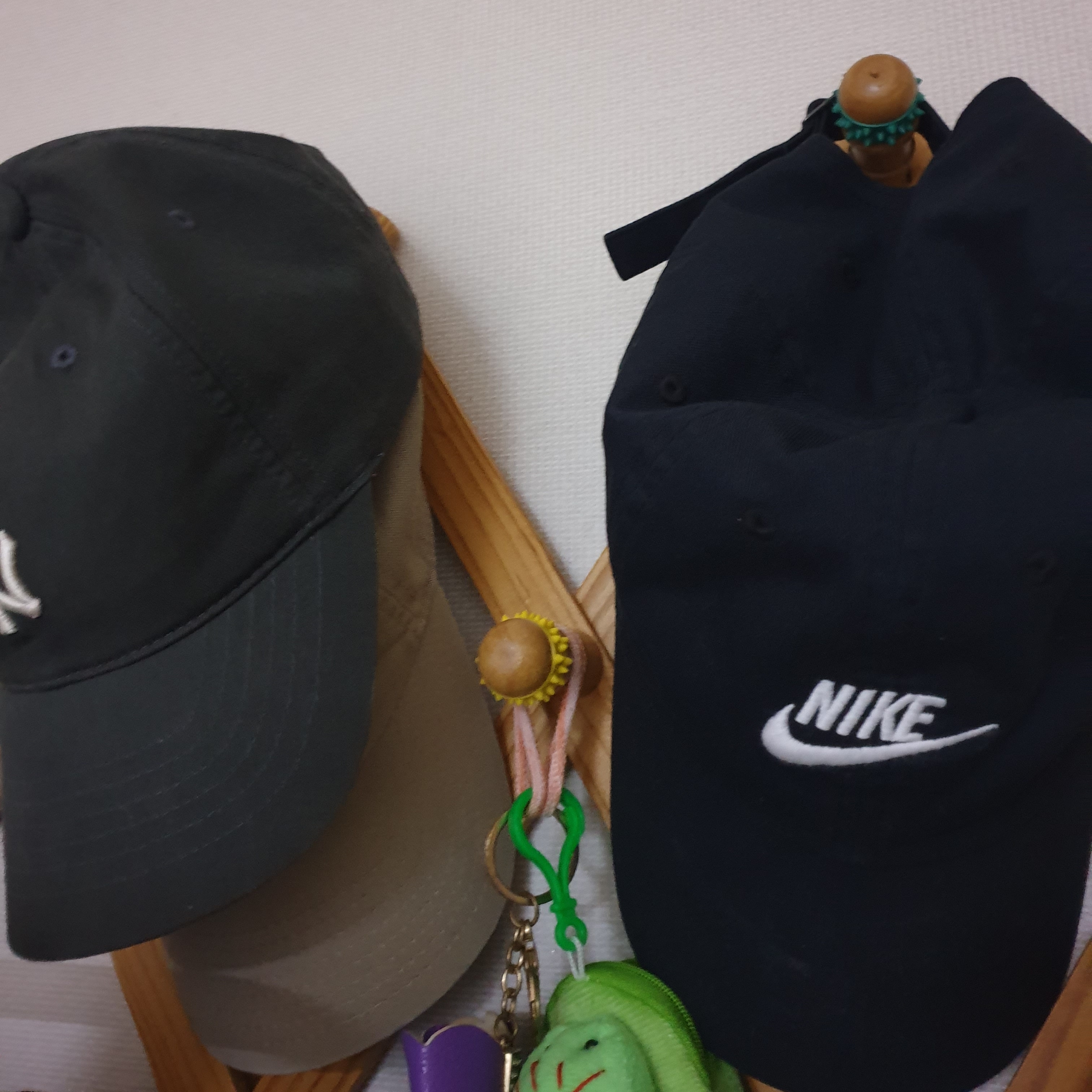 Nike Heritage 86 Futura Washed Cap Black White 착용 스타일