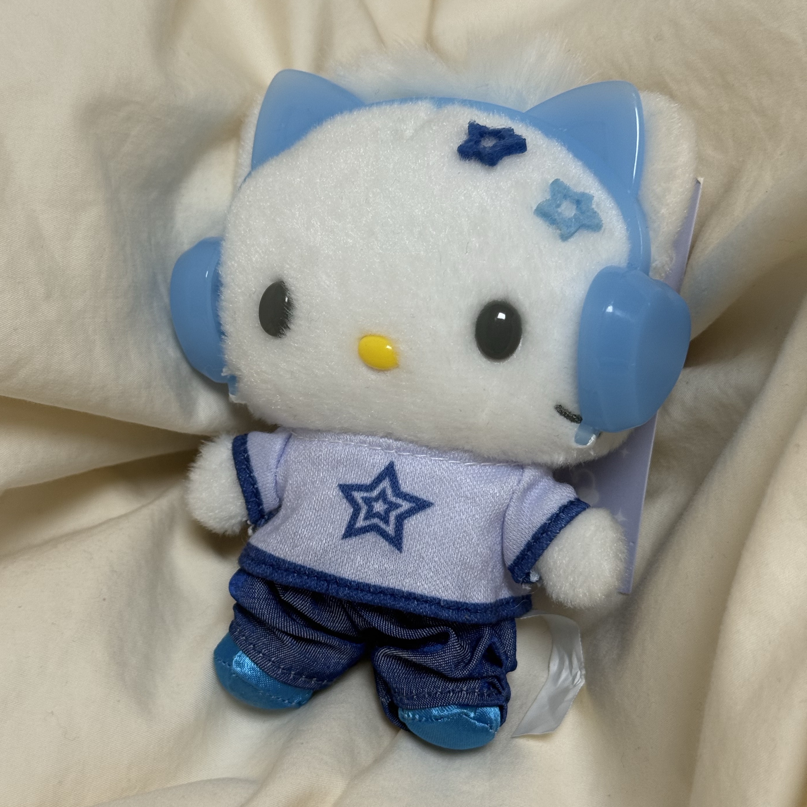 Sanrio Dear Daniel Our Heisei Pop Design Series Mascot Key Holder 착용 스타일