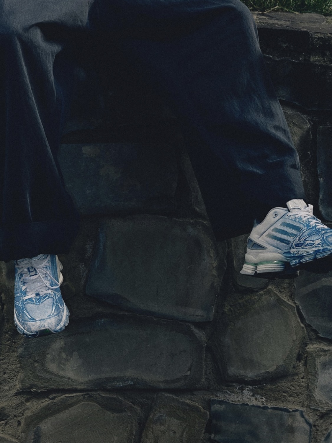 Adidas Adizero F50 Cloud White Zero Metallic 착용 스타일 - 2