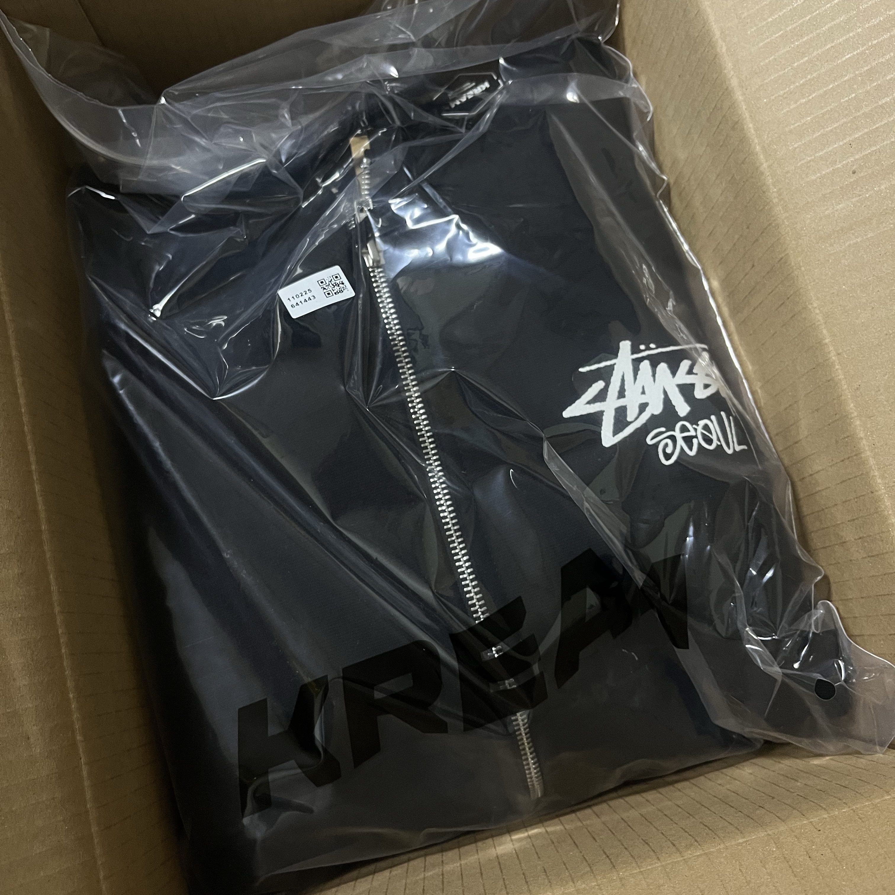 Stussy Stock Seoul Zip Hood Black 착용 스타일 - 1