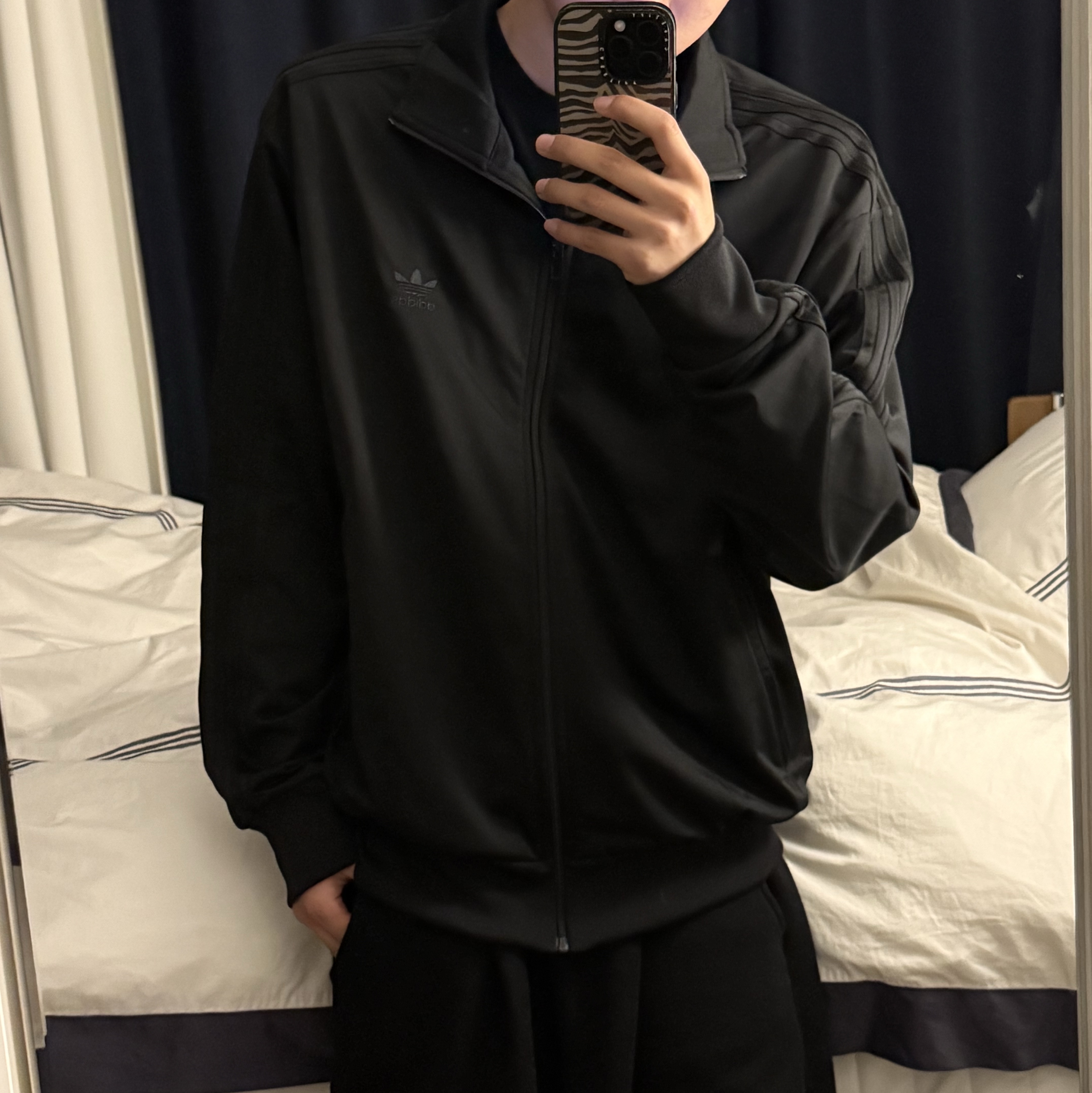 Adidas Adicolor Classic Firebird Track Top Black - KR Sizing 착용 스타일